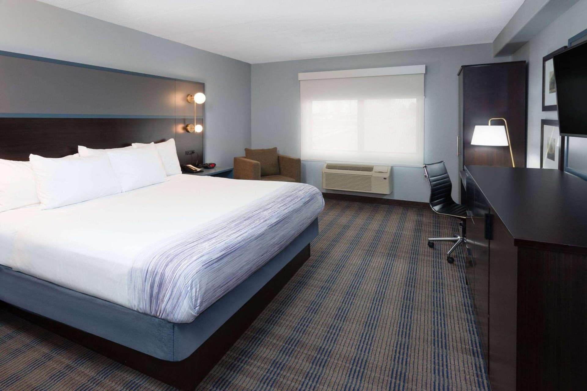 AmericInn by Wyndham Peoria gallery photo in Peoria, IL — image 31