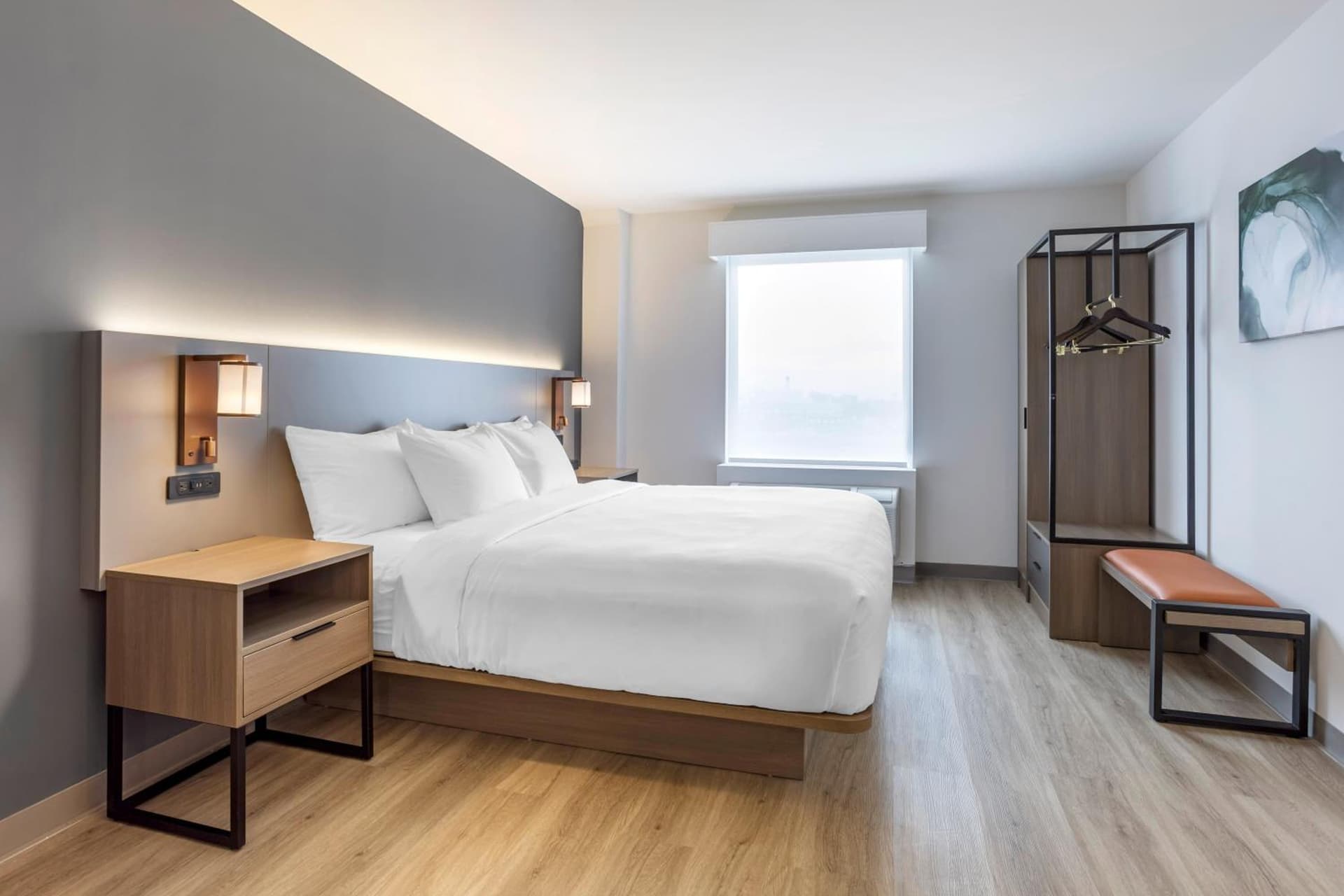 Comfort Inn & Suites Newark Liberty International Airport gallery photo in Newark, NJ — image 91