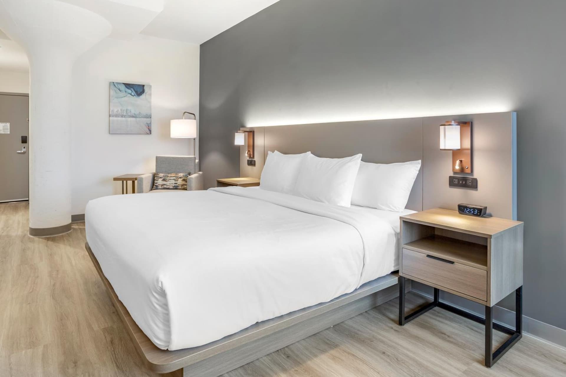 Comfort Inn & Suites Newark Liberty International Airport gallery photo in Newark, NJ — image 28