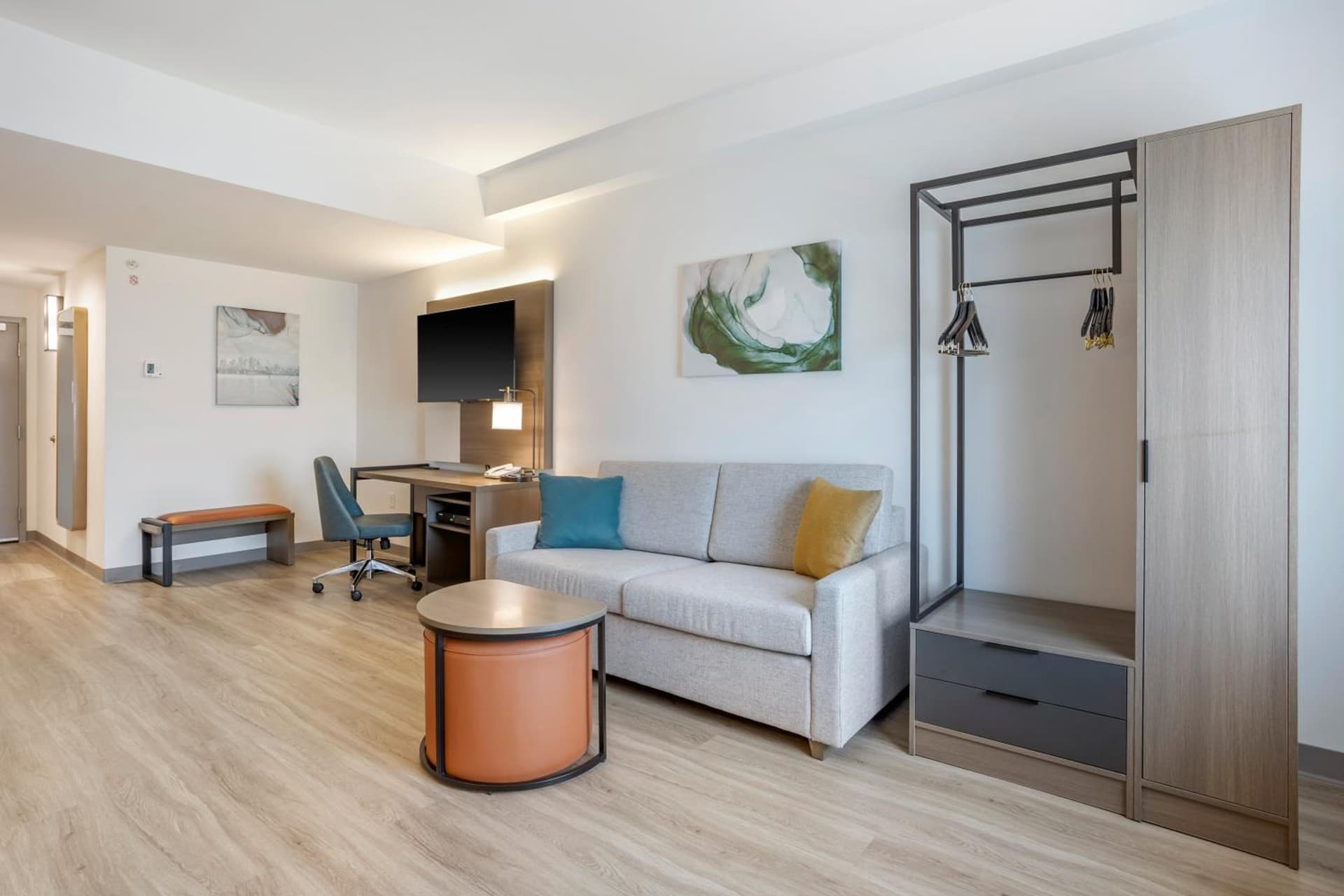 Comfort Inn & Suites Newark Liberty International Airport gallery photo in Newark, NJ — image 37