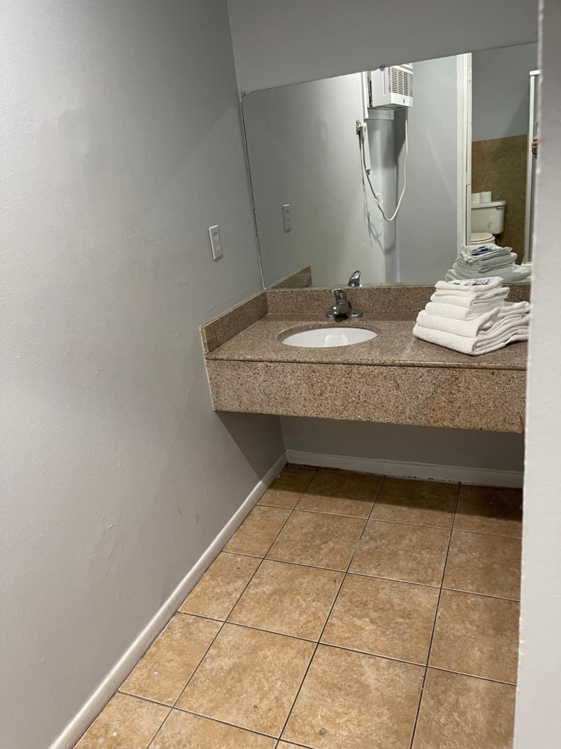 CoachLight Motel gallery photo in Hemet, CA — image 4