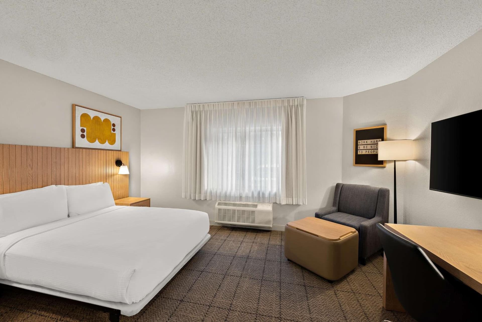 Sonesta Simply Suites Jersey City gallery photo in Jersey City, NJ — image 6