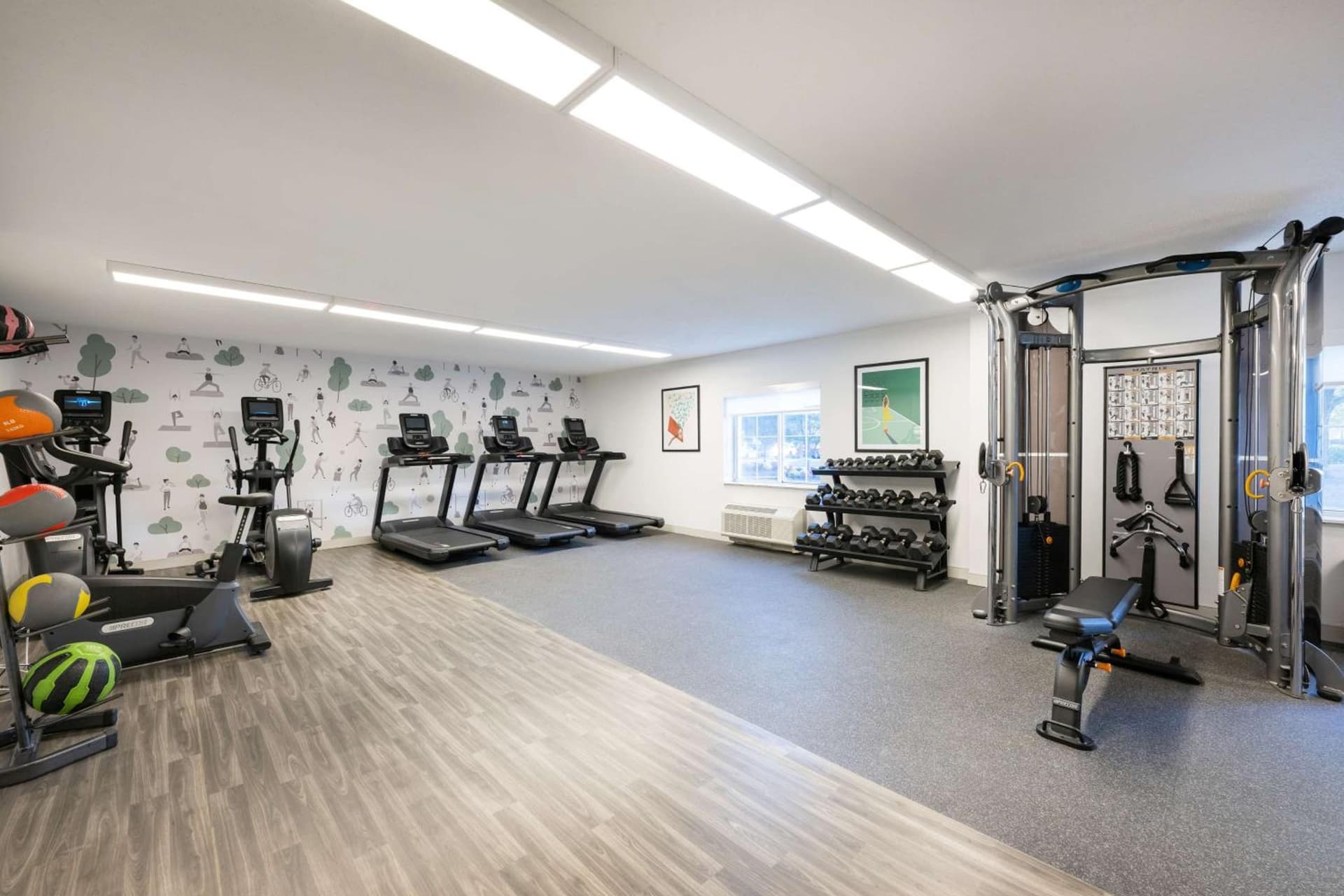 Sonesta Simply Suites Jersey City gallery photo in Jersey City, NJ — image 46