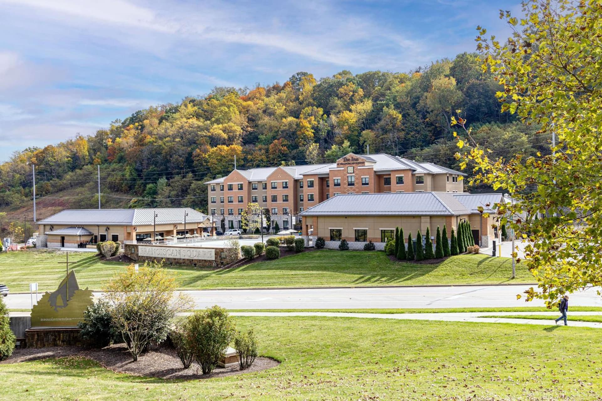 Best Western Plus Franciscan Square Inn & Suites Steubenville property views in Steubenville, OH — gallery photo 3