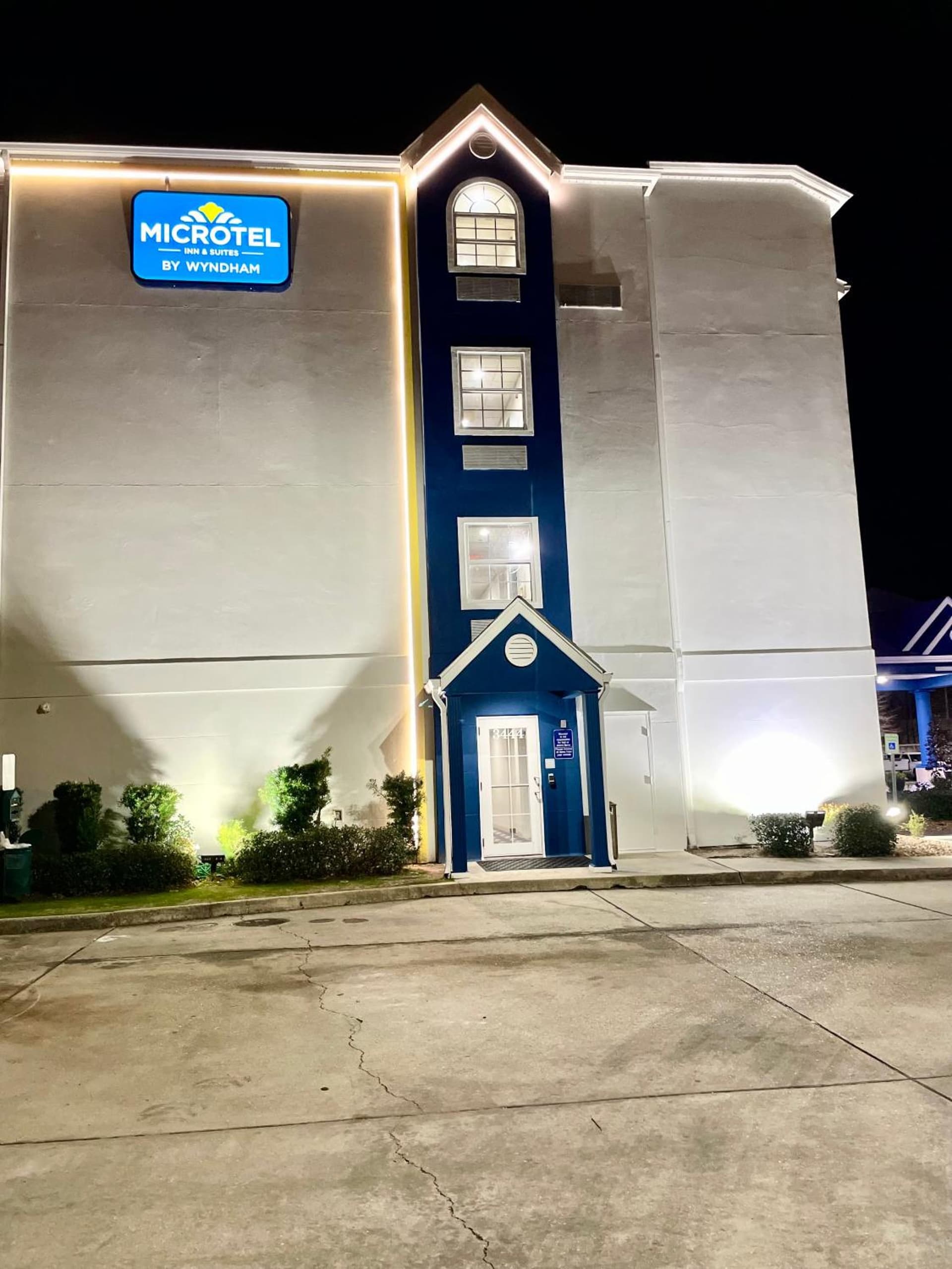 Microtel Inn and Suites Baton Rouge Airport gallery photo in Baton Rouge, LA — image 14
