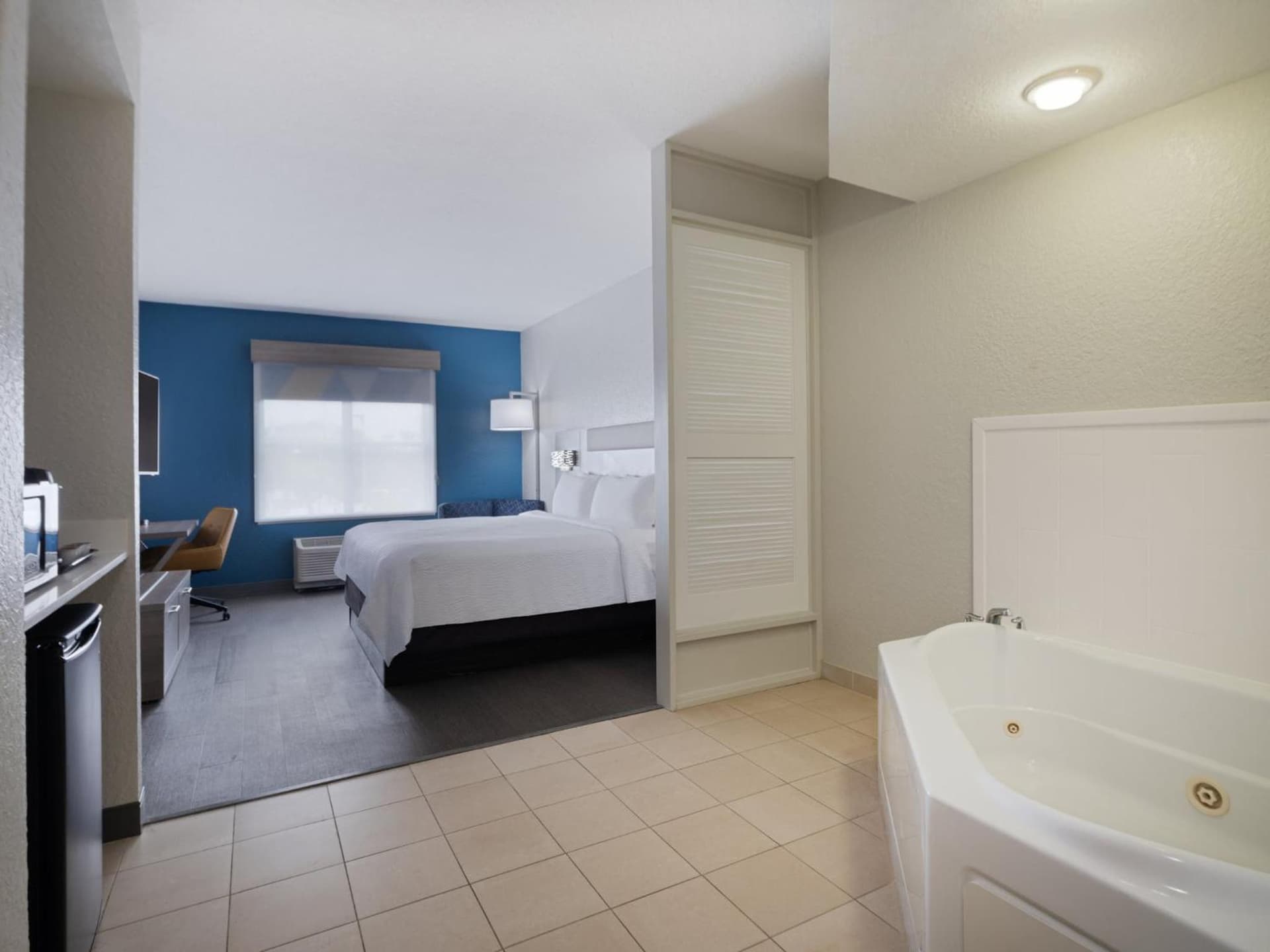 Holiday Inn Express & Suites Lakeland North I-4 by IHG gallery photo in Lakeland, FL — image 46