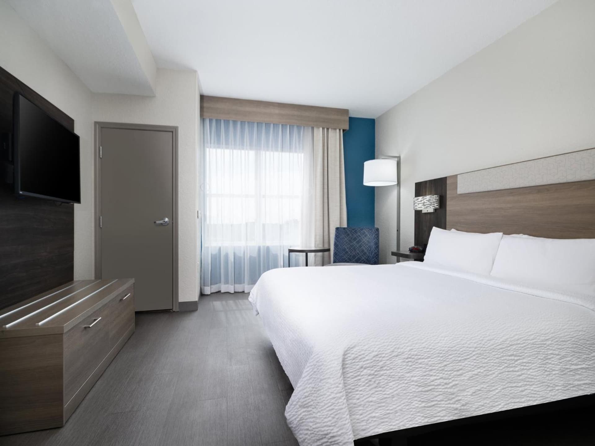 Holiday Inn Express & Suites Lakeland North I-4 by IHG gallery photo in Lakeland, FL — image 28
