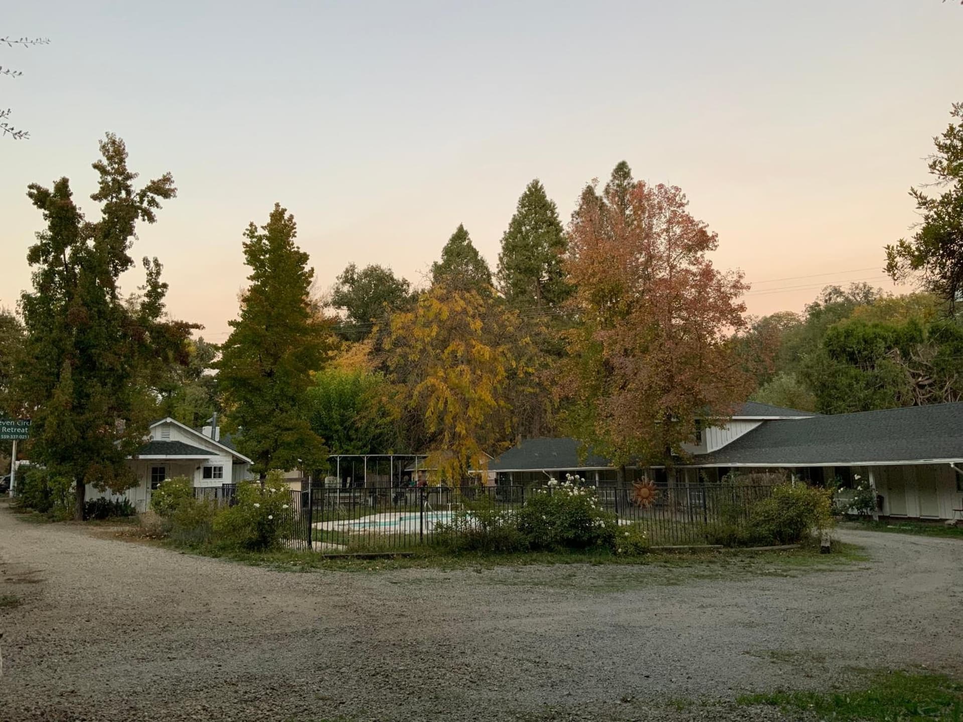 Seven Circles Lodge&Retreat gallery photo in Badger — image 17