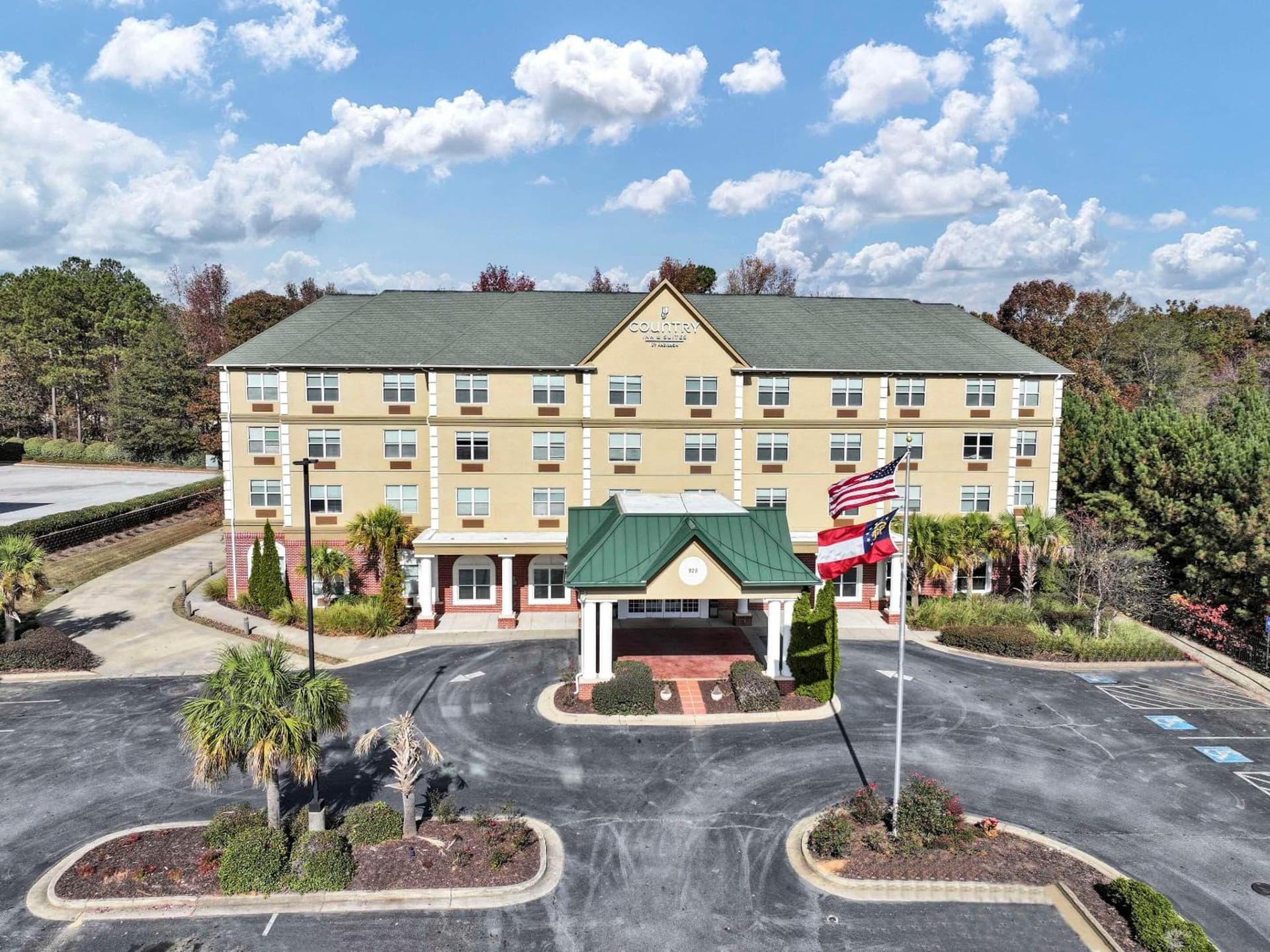 Country Inn & Suites by Radisson, Braselton, GA featured exterior or lobby in Braselton, GA — similar hotel