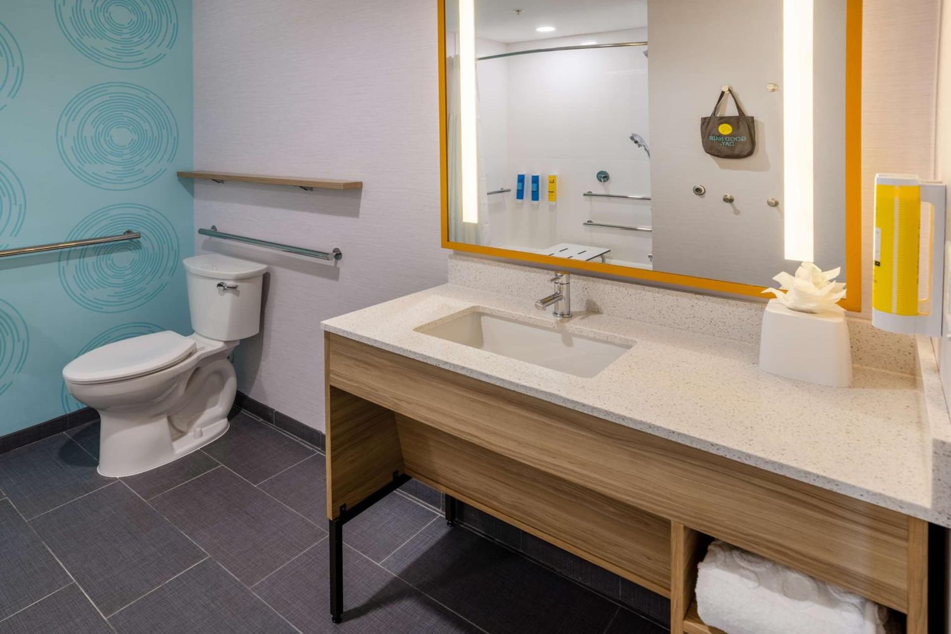 Tru By Hilton Pensacola Airport Medical Center gallery photo in Pensacola, FL — image 23