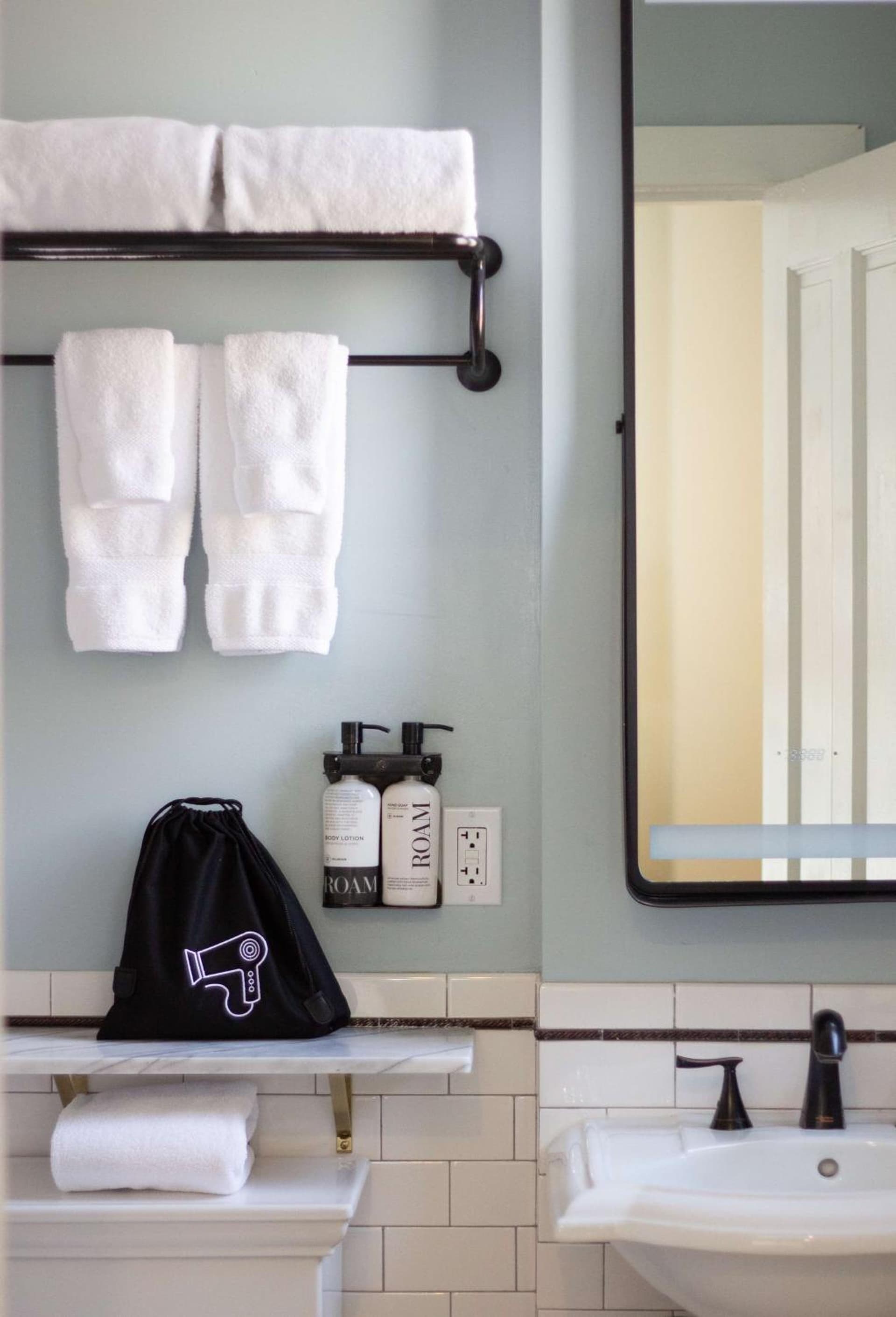 Hotel Petaluma, Tapestry Collection by Hilton gallery photo in Petaluma, CA — image 31