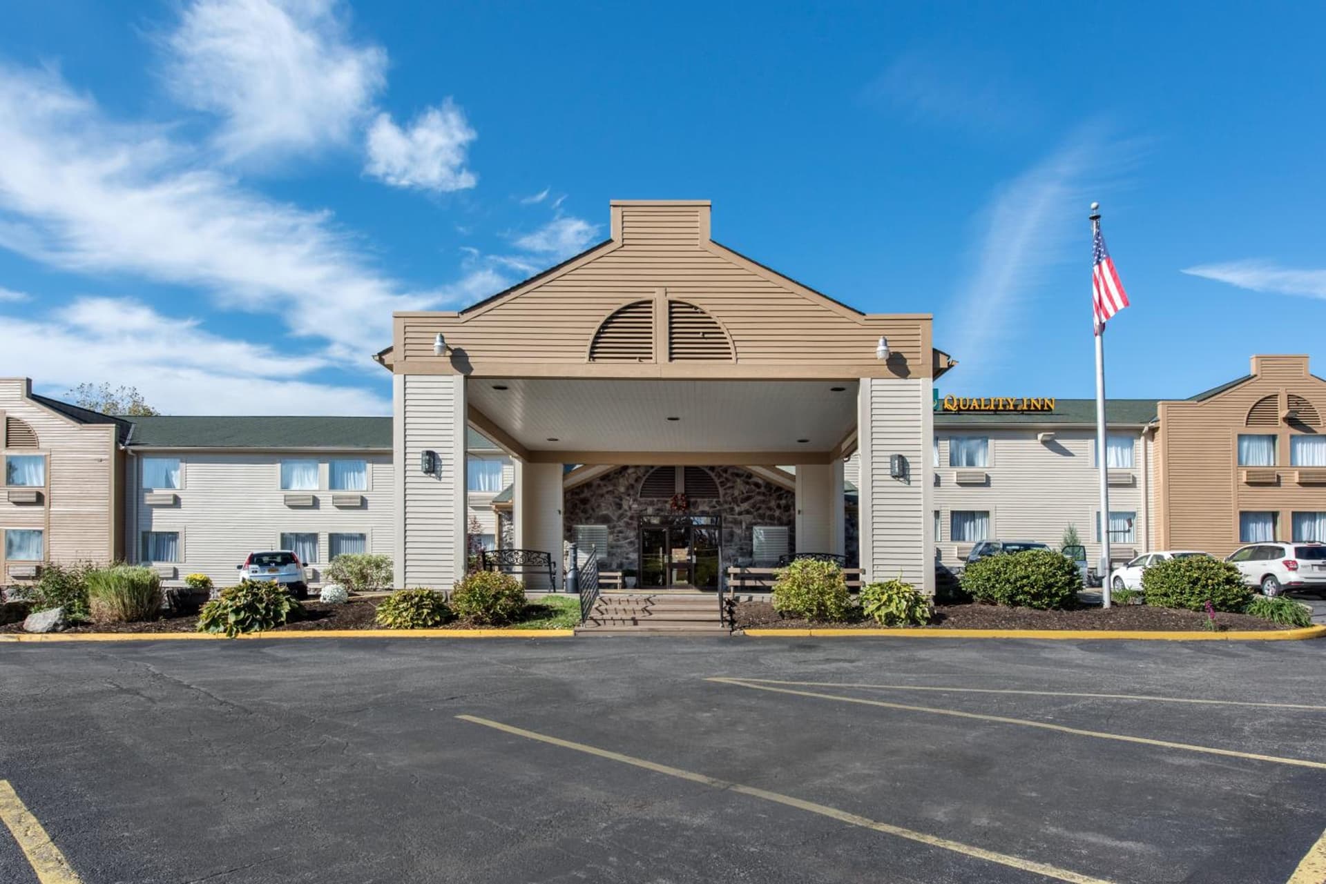 Quality Inn & Suites New Castle — hotel in New Castle, Pennsylvania