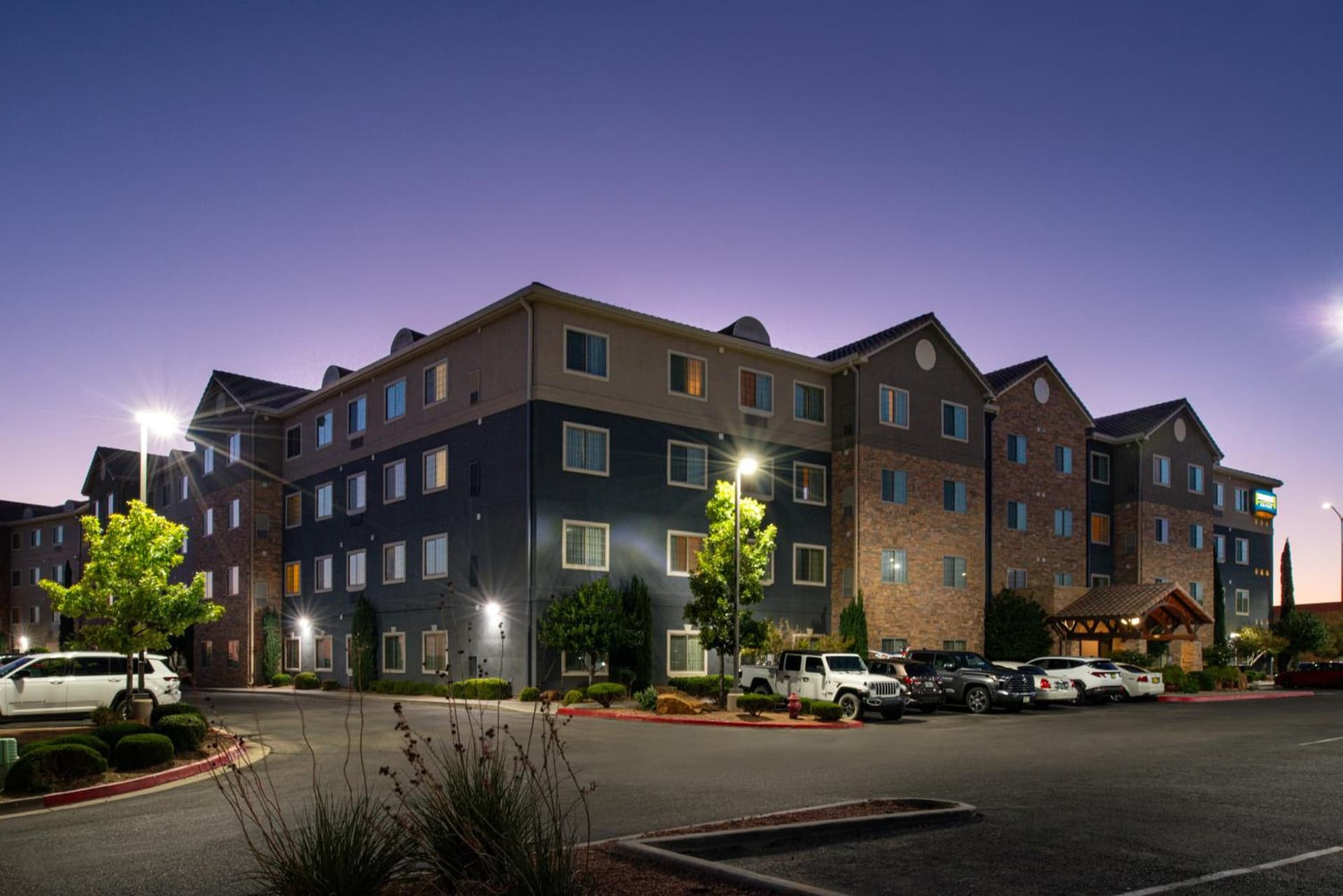 Staybridge Suites Las Cruces by IHG interior in Las Cruces, NM — gallery photo 2