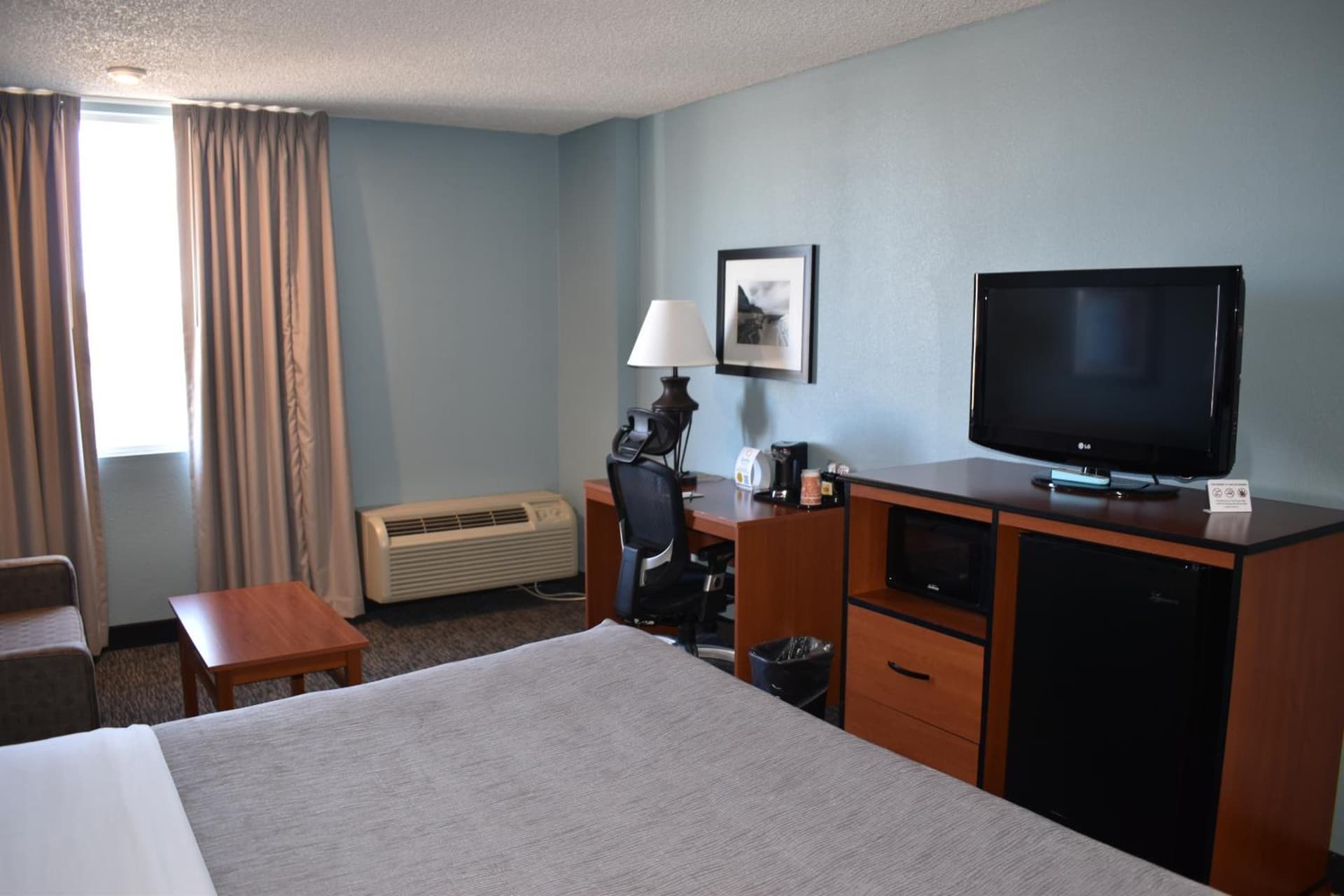 Quality Inn & Suites Garden Of The Gods gallery photo in Colorado Springs, CO — image 9