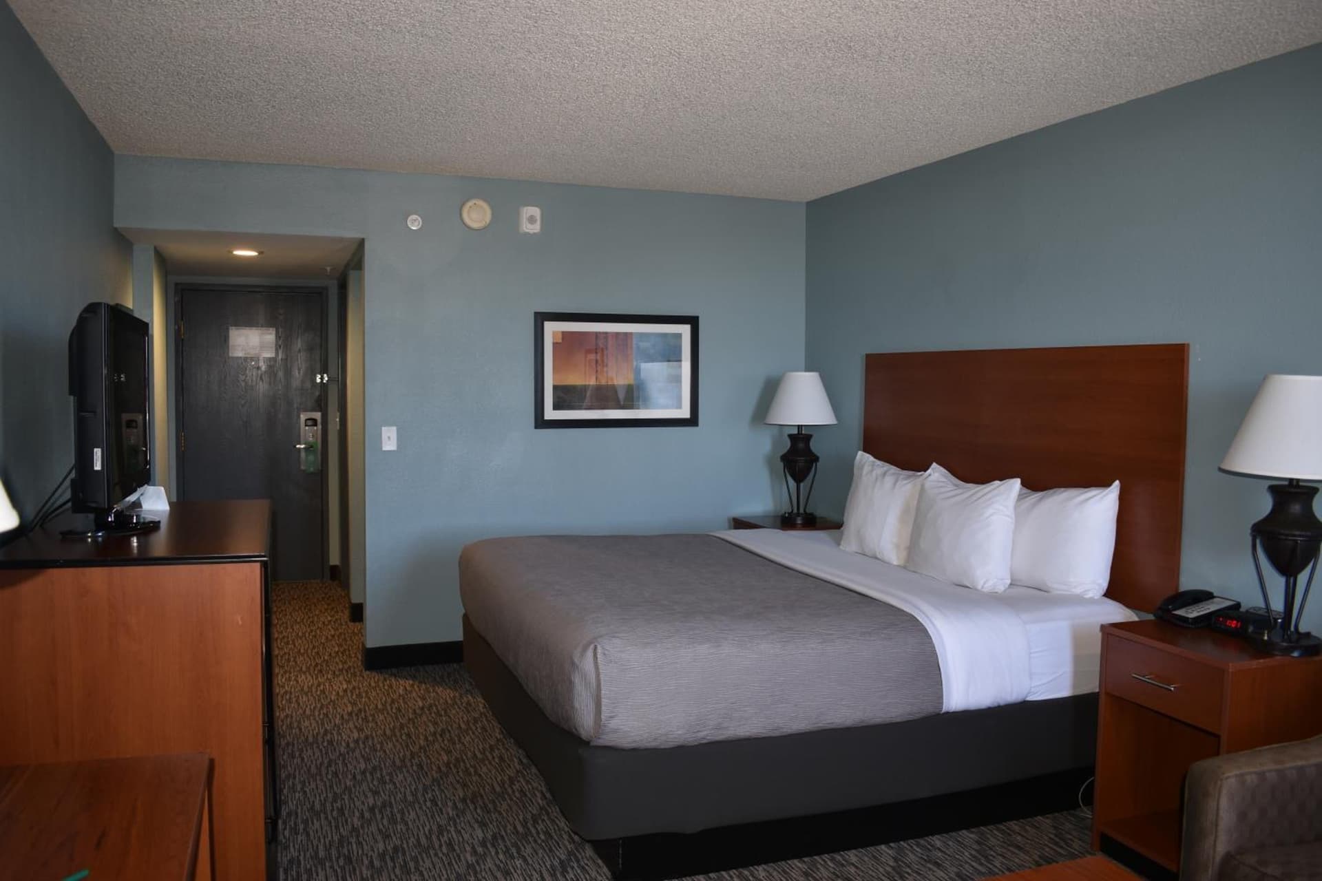 Quality Inn & Suites Garden Of The Gods gallery photo in Colorado Springs, CO — image 15