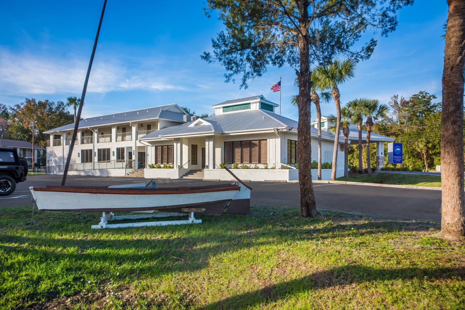PaddleTail Waterfront Lodge, Trademark Collection by Wyndham gallery photo in Crystal River, FL — image 6