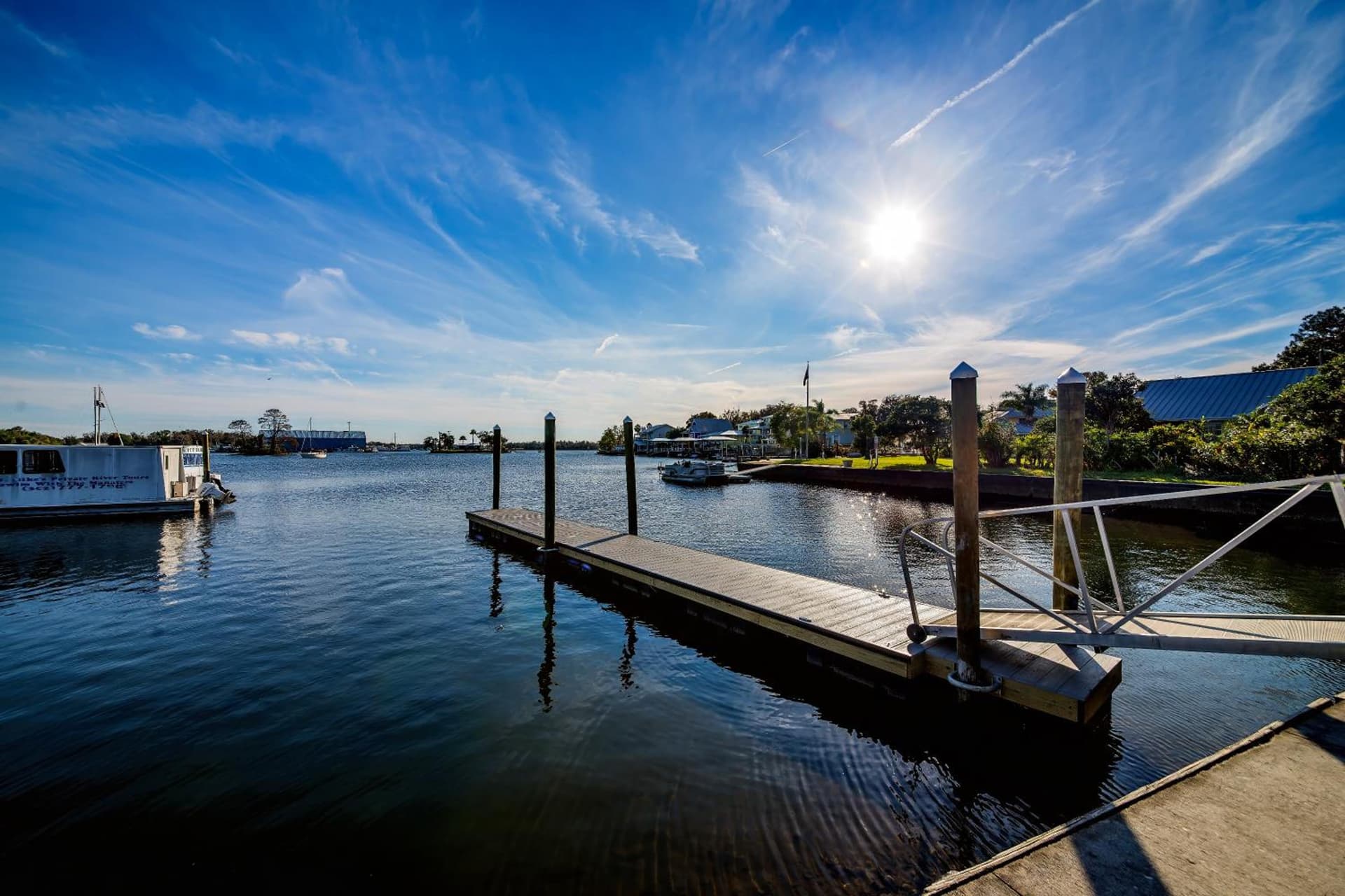 PaddleTail Waterfront Lodge, Trademark Collection by Wyndham gallery photo in Crystal River, FL — image 8