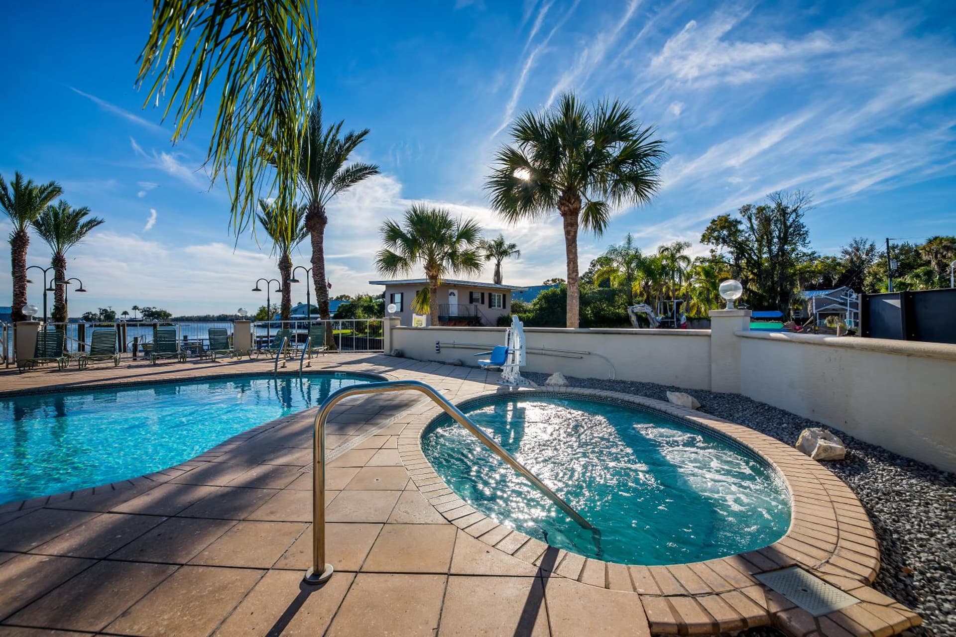PaddleTail Waterfront Lodge, Trademark Collection by Wyndham property views in Crystal River, FL — gallery photo 3