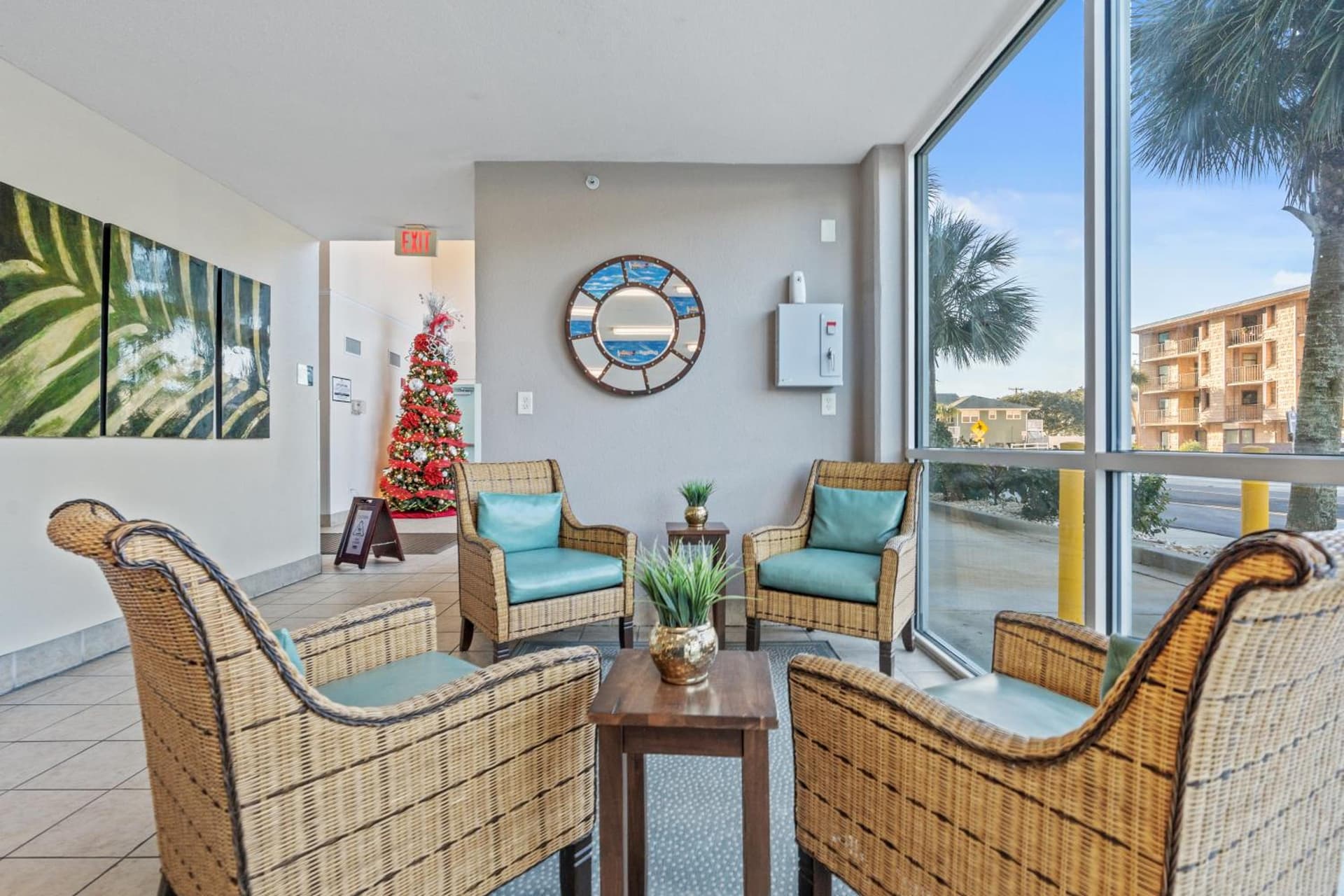 Crescent Beauty property views in Myrtle Beach, SC — gallery photo 3