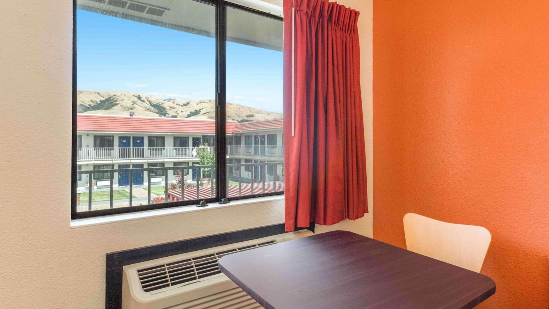 Motel 6-Fremont, CA - South gallery photo in Fremont, CA — image 26