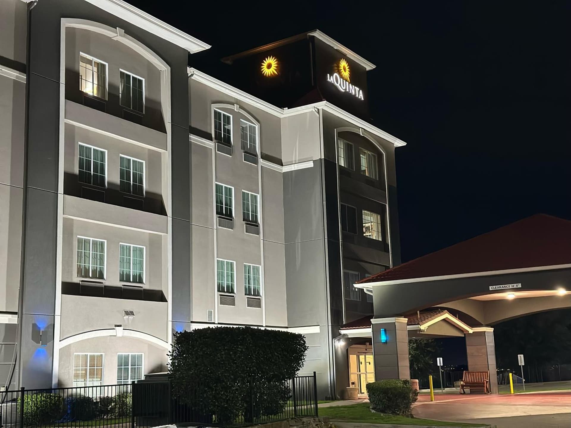 La Quinta by Wyndham Fort Worth - Lake Worth gallery photo in Fort Worth, TX — image 47