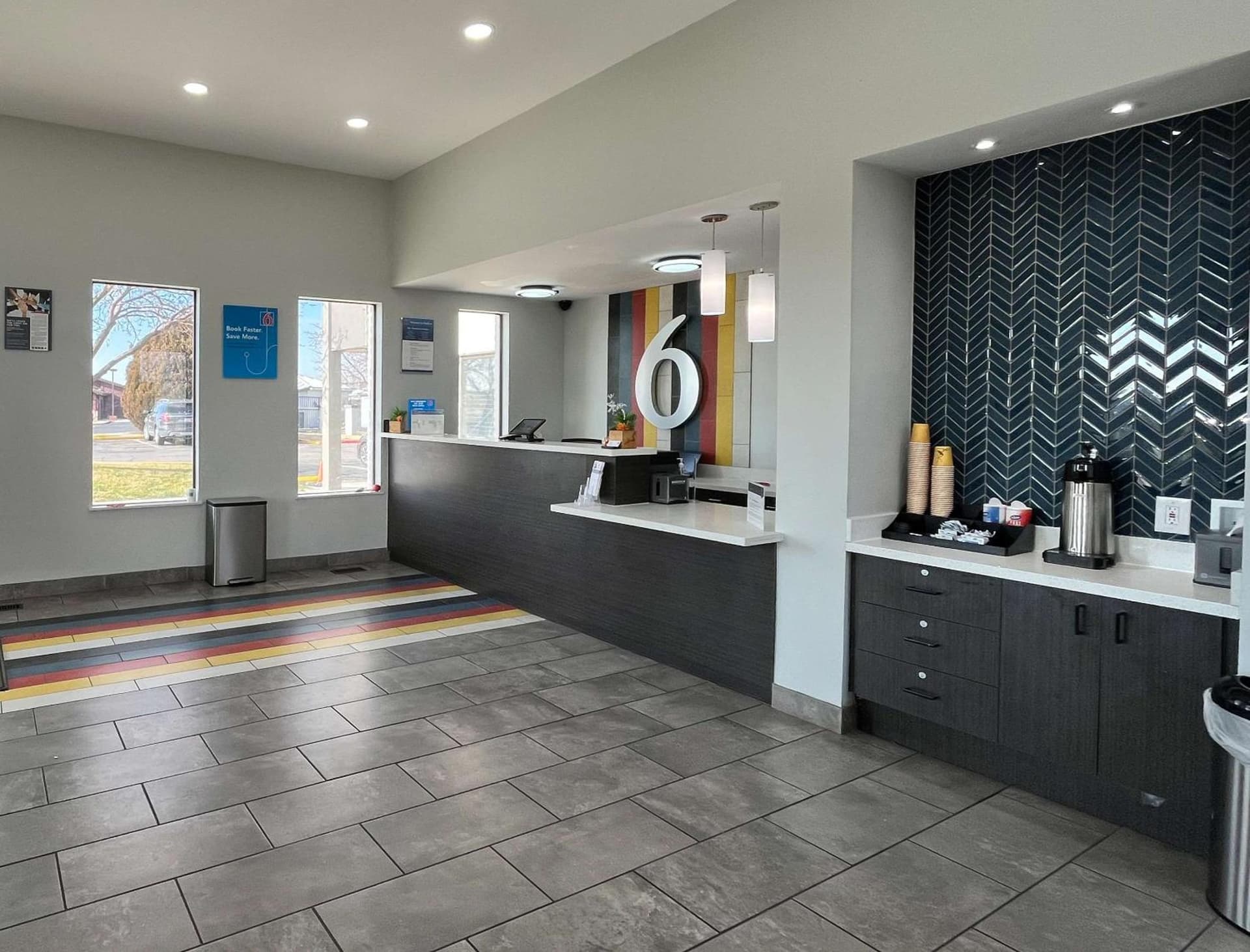 Studio 6 Ogden, UT 21st Street gallery photo in Ogden, UT — image 9