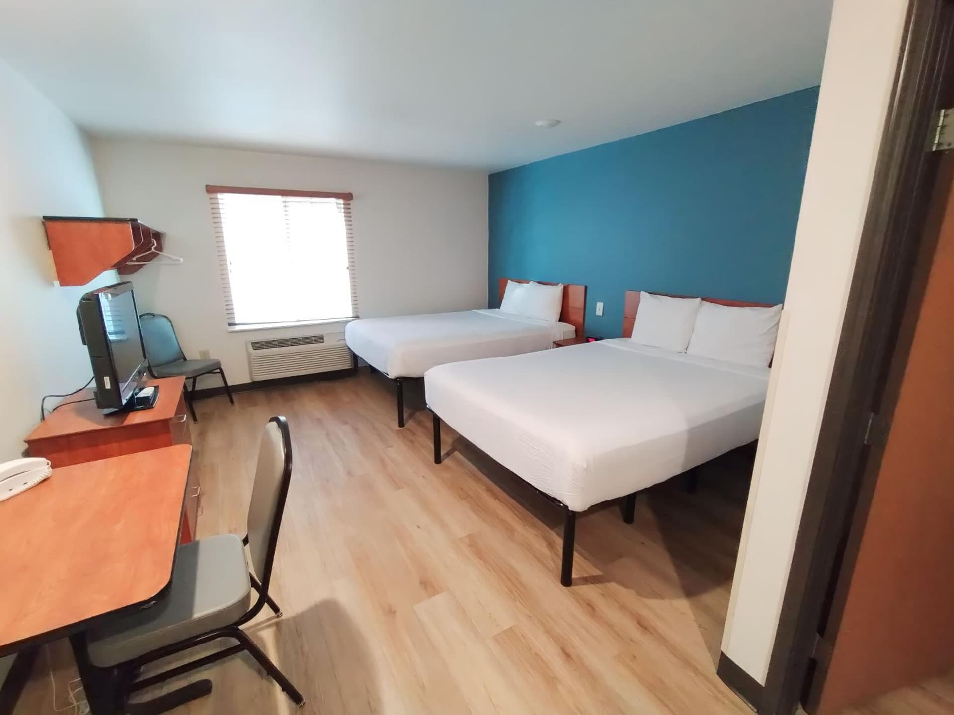 WoodSpring Suites Asheville - Biltmore West property views in Asheville, NC — gallery photo 3