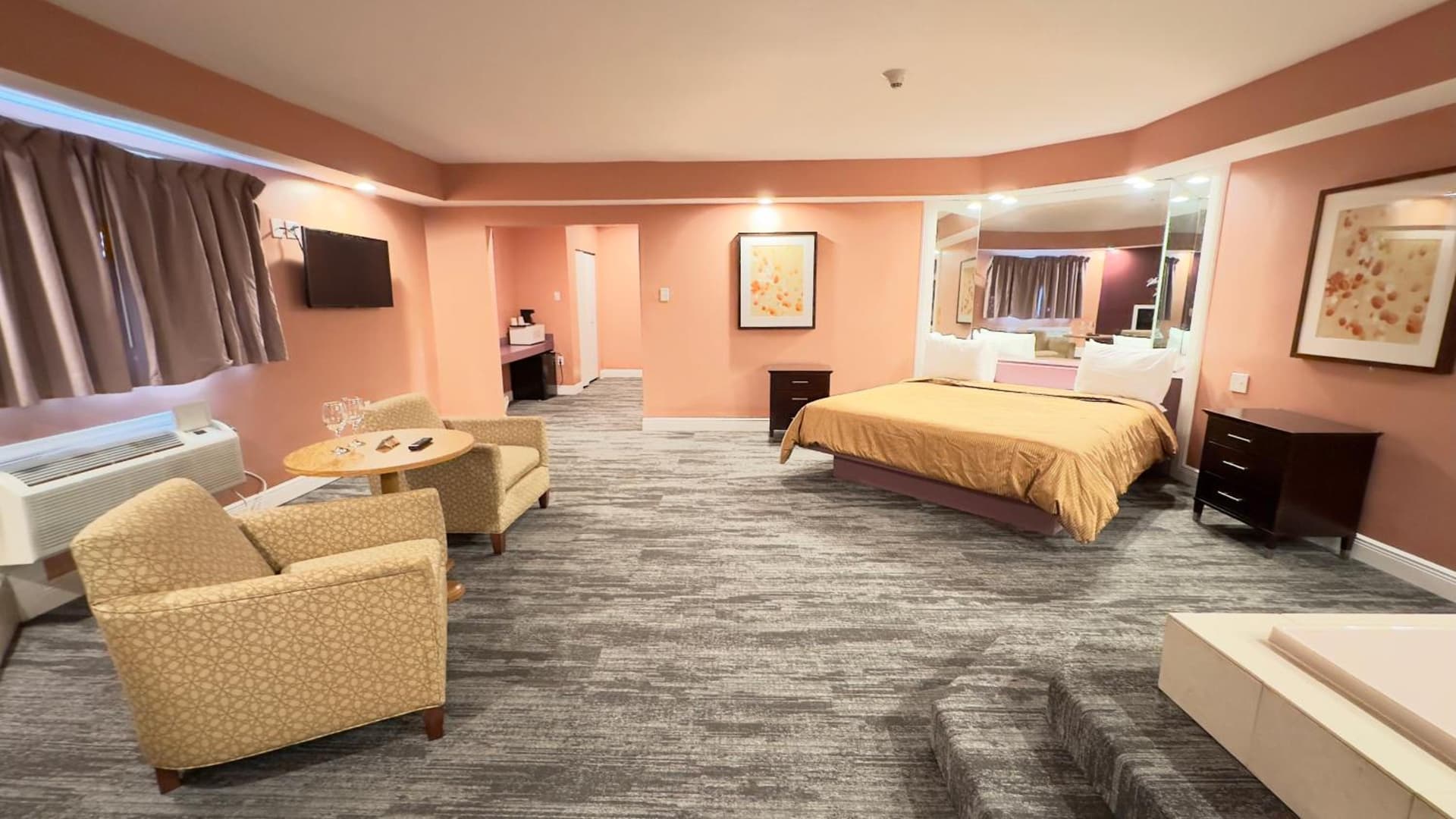 Inn of the Dove Harrisburg-Hershey Romantic Suites gallery photo in Harrisburg, PA — image 124