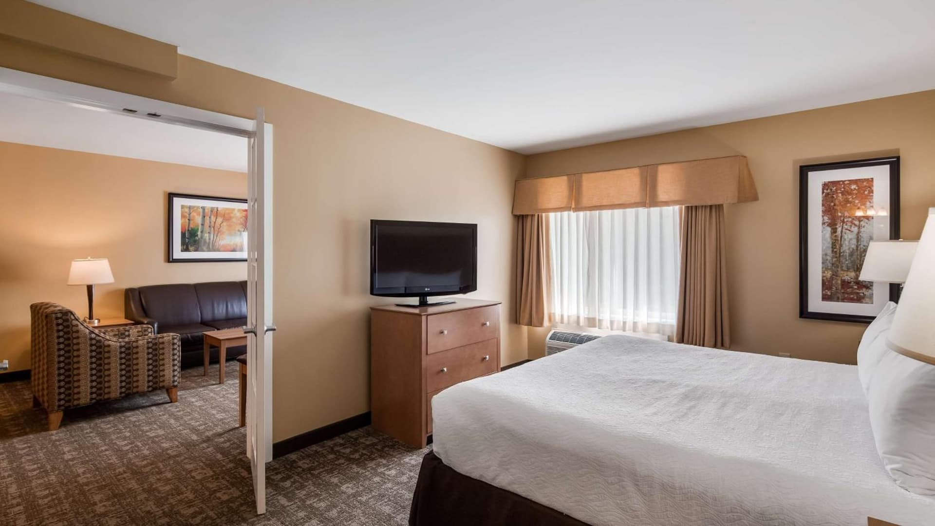 Best Western Plus Windjammer Inn & Conference Center gallery photo in Burlington, VT — image 8