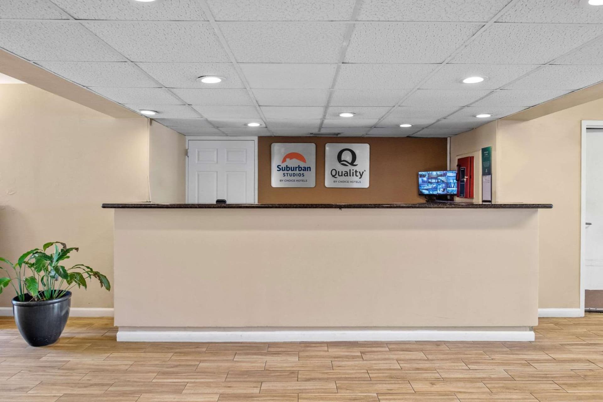 Quality Inn Kingsland property views in Kingsland, GA — gallery photo 3