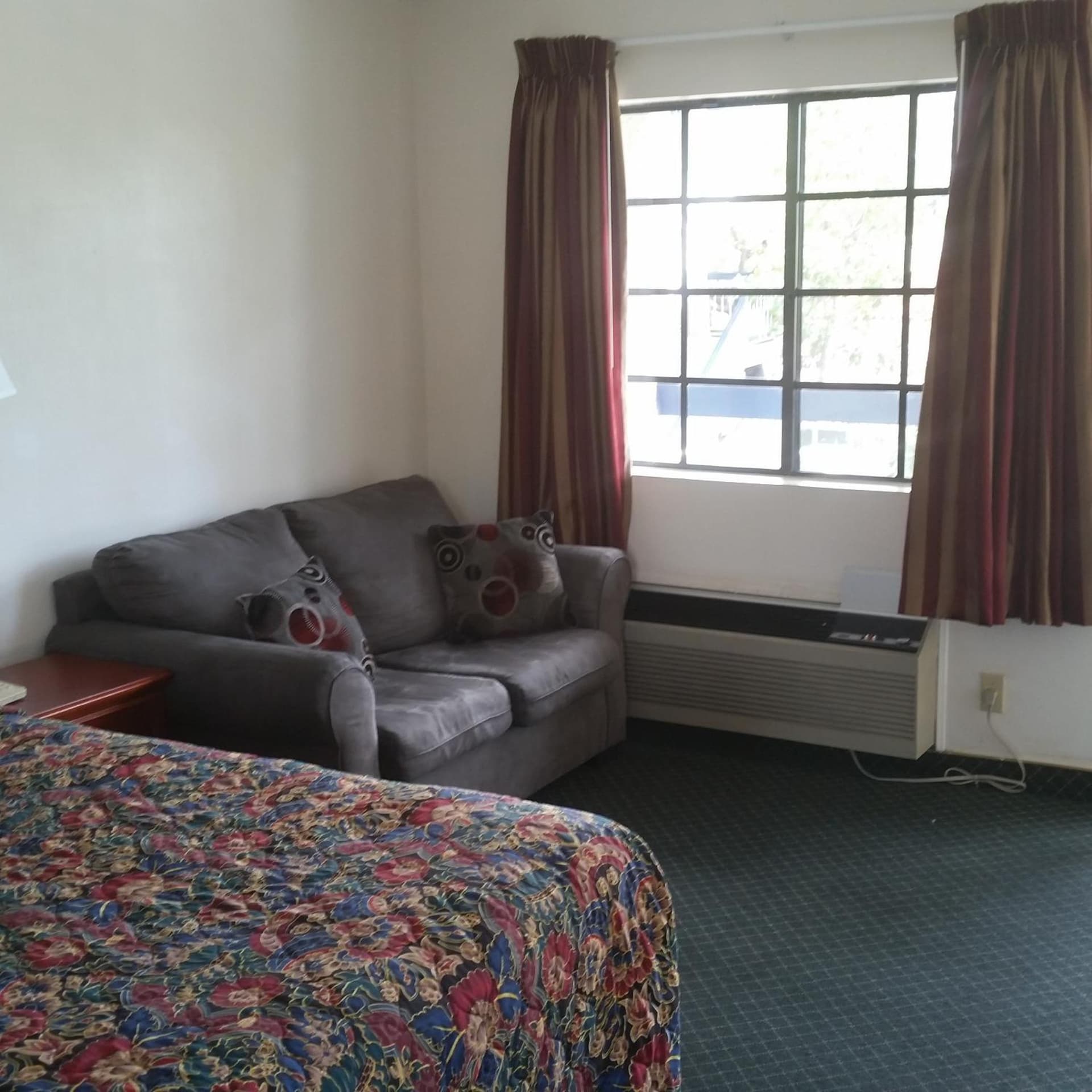 Days Inn by Wyndham Orange Anaheim gallery photo in Orange, CA — image 33