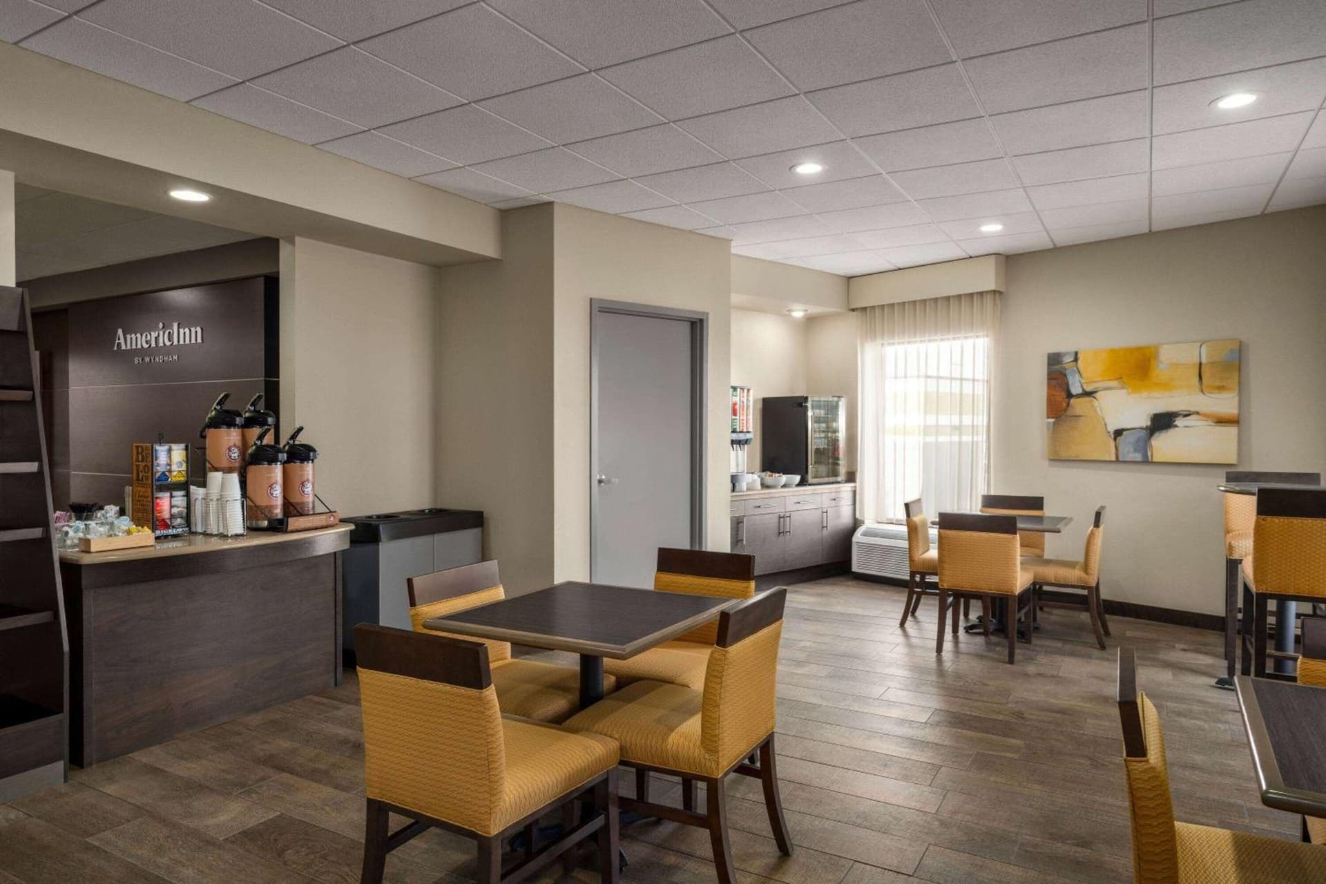 AmericInn by Wyndham Rochester Near Mayo Clinic gallery photo in Rochester, MN — image 21
