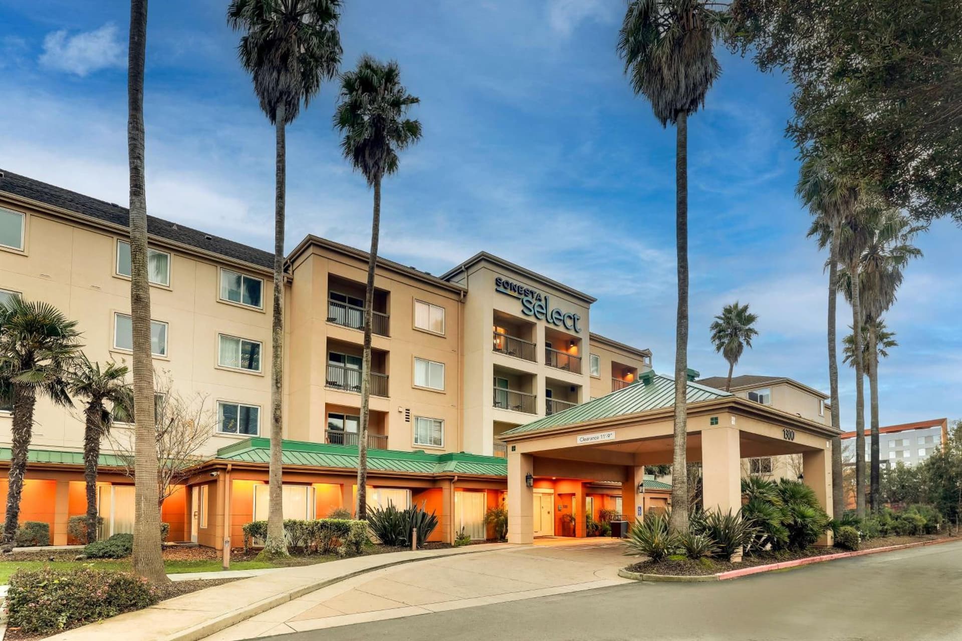 Sonesta Select San Francisco Airport Oyster Point Waterfront interior in South San Francisco, CA — gallery photo 2