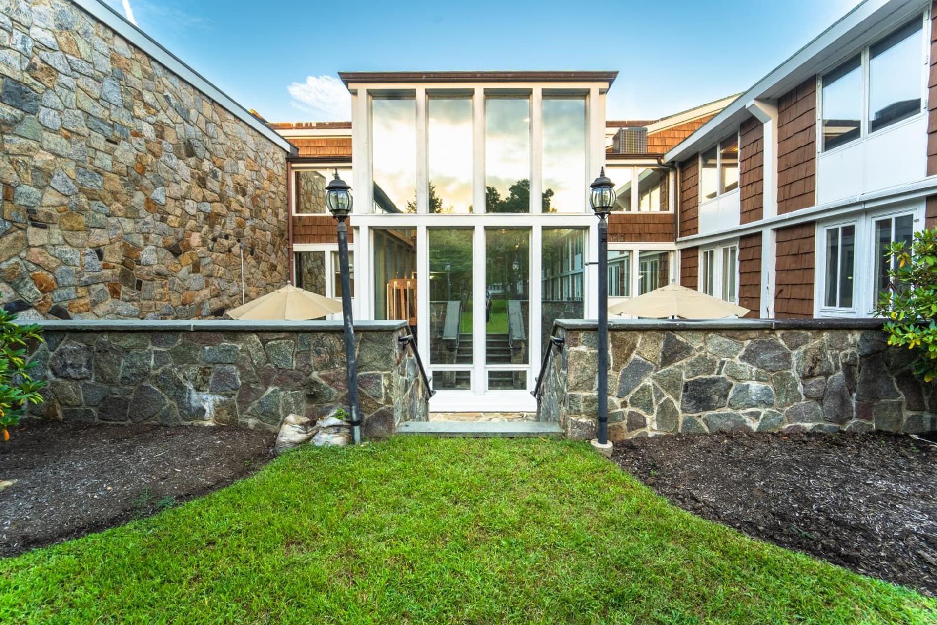Sleepy Hollow Hotel featured exterior or lobby in Tarrytown, NY — similar hotel