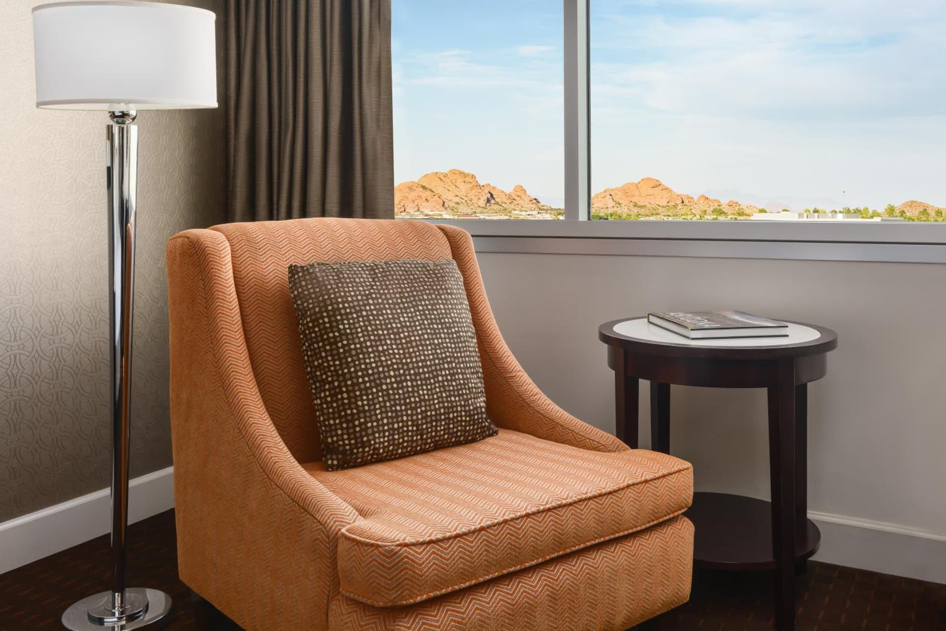 Crowne Plaza Phoenix Airport - PHX by IHG gallery photo in Phoenix, AZ — image 16