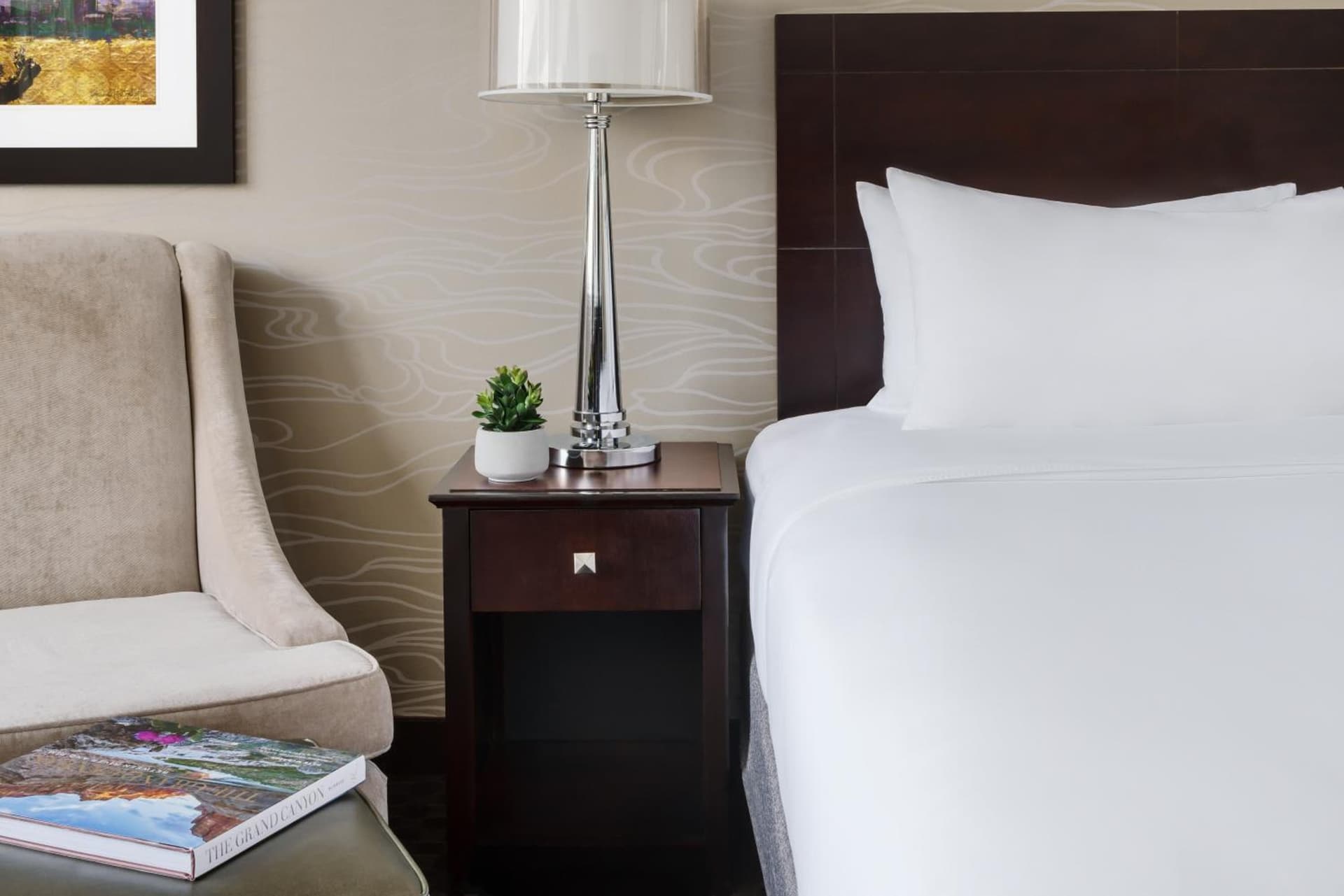 Crowne Plaza Phoenix Airport - PHX by IHG gallery photo in Phoenix, AZ — image 27