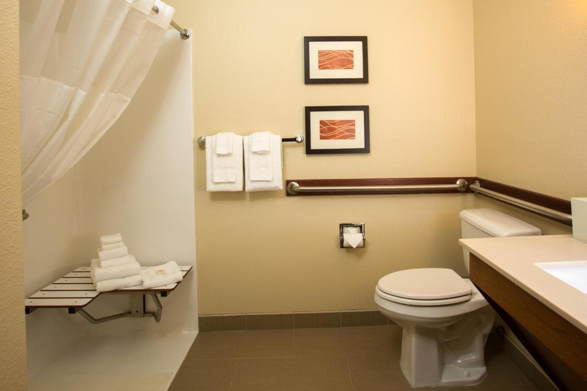 Comfort Inn & Suites Spokane Valley Central property views in Spokane Valley, WA — gallery photo 3