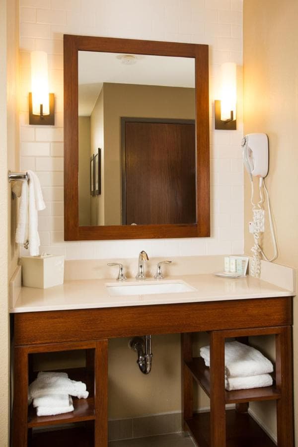 Comfort Inn & Suites Spokane Valley Central gallery photo in Spokane Valley, WA — image 20