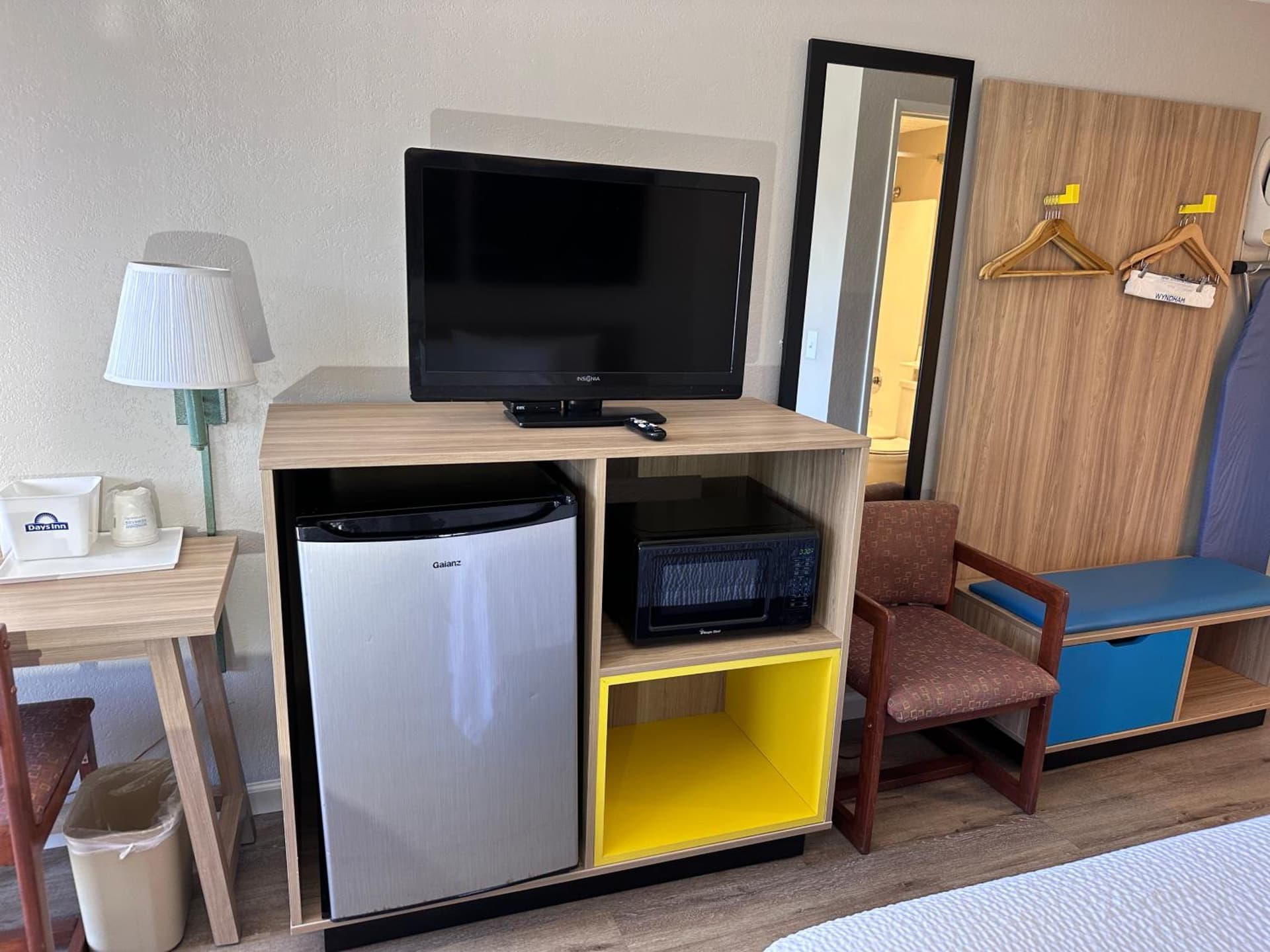 Days Inn by Wyndham San Marcos property views in San Marcos, CA — gallery photo 3