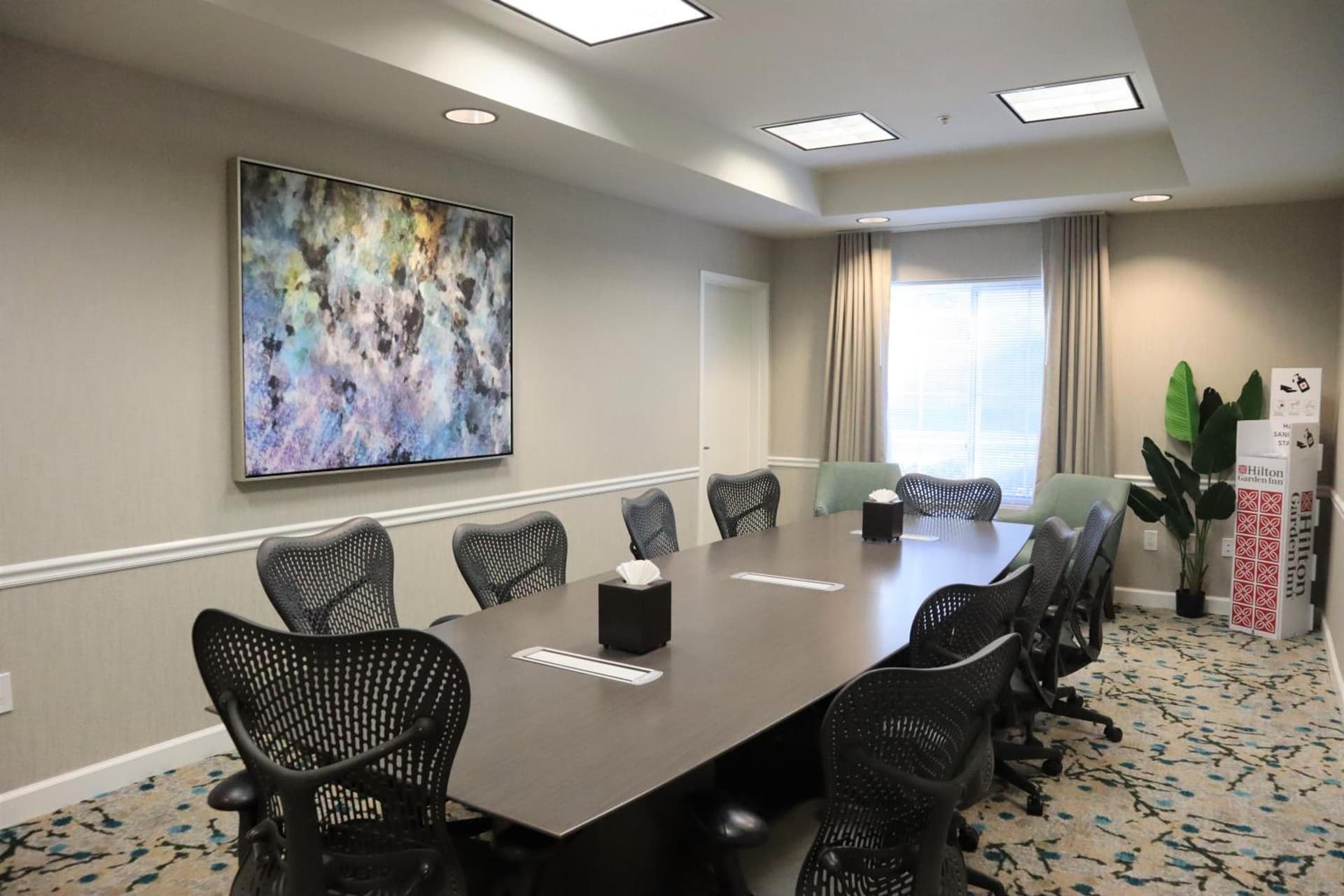 Hilton Garden Inn Calabasas gallery photo in Calabasas, CA — image 4