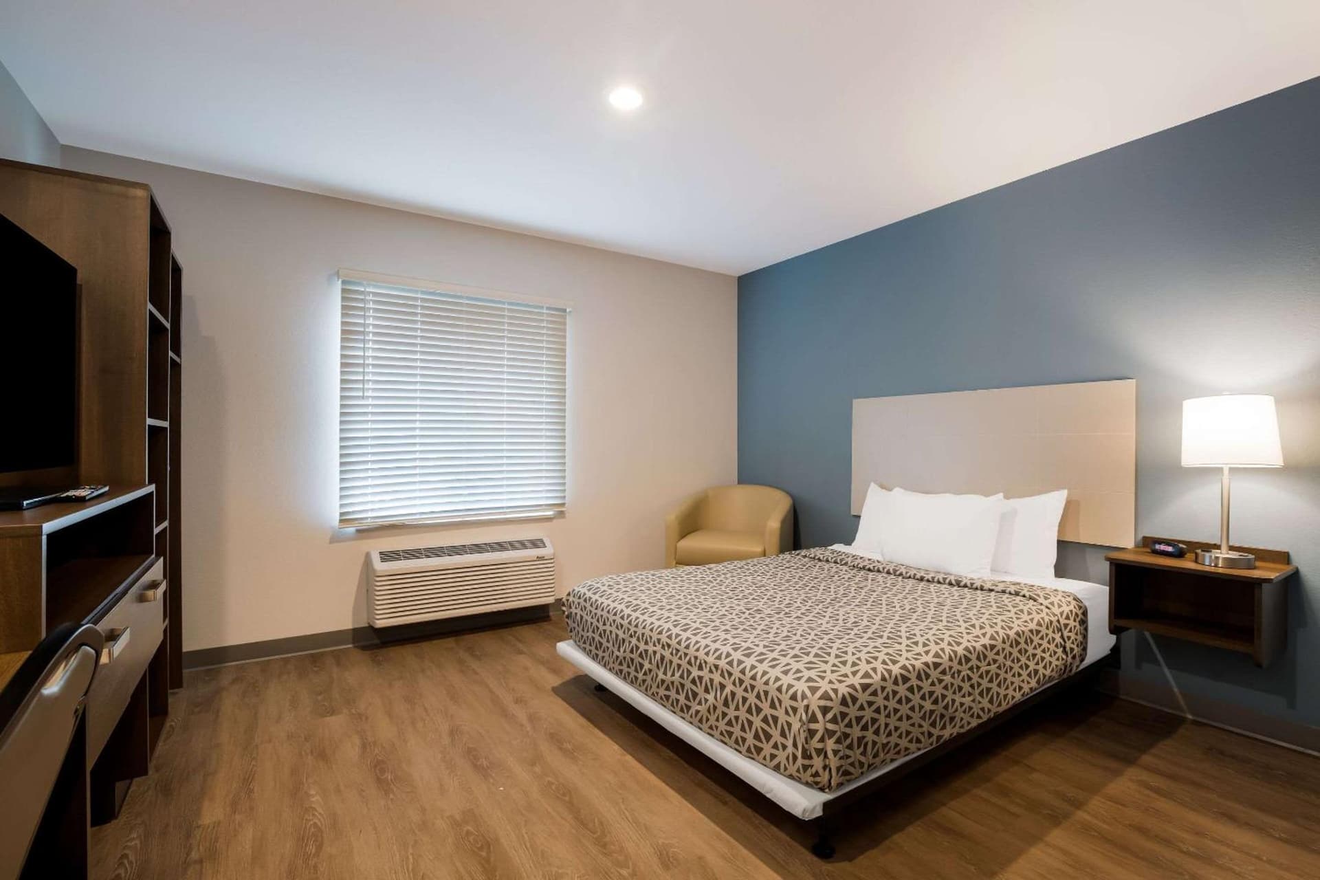 WoodSpring Suites Moreno Valley gallery photo in Moreno Valley, CA — image 22