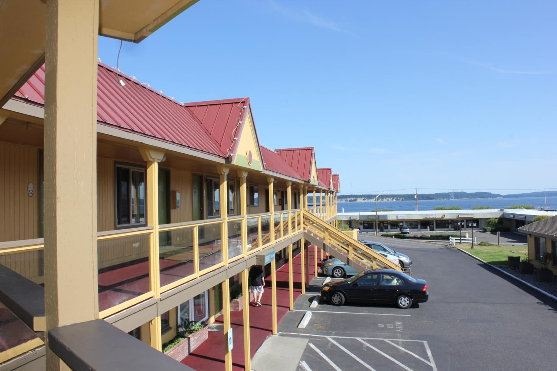 Port Townsend Inn interior in Port Townsend, WA — gallery photo 2