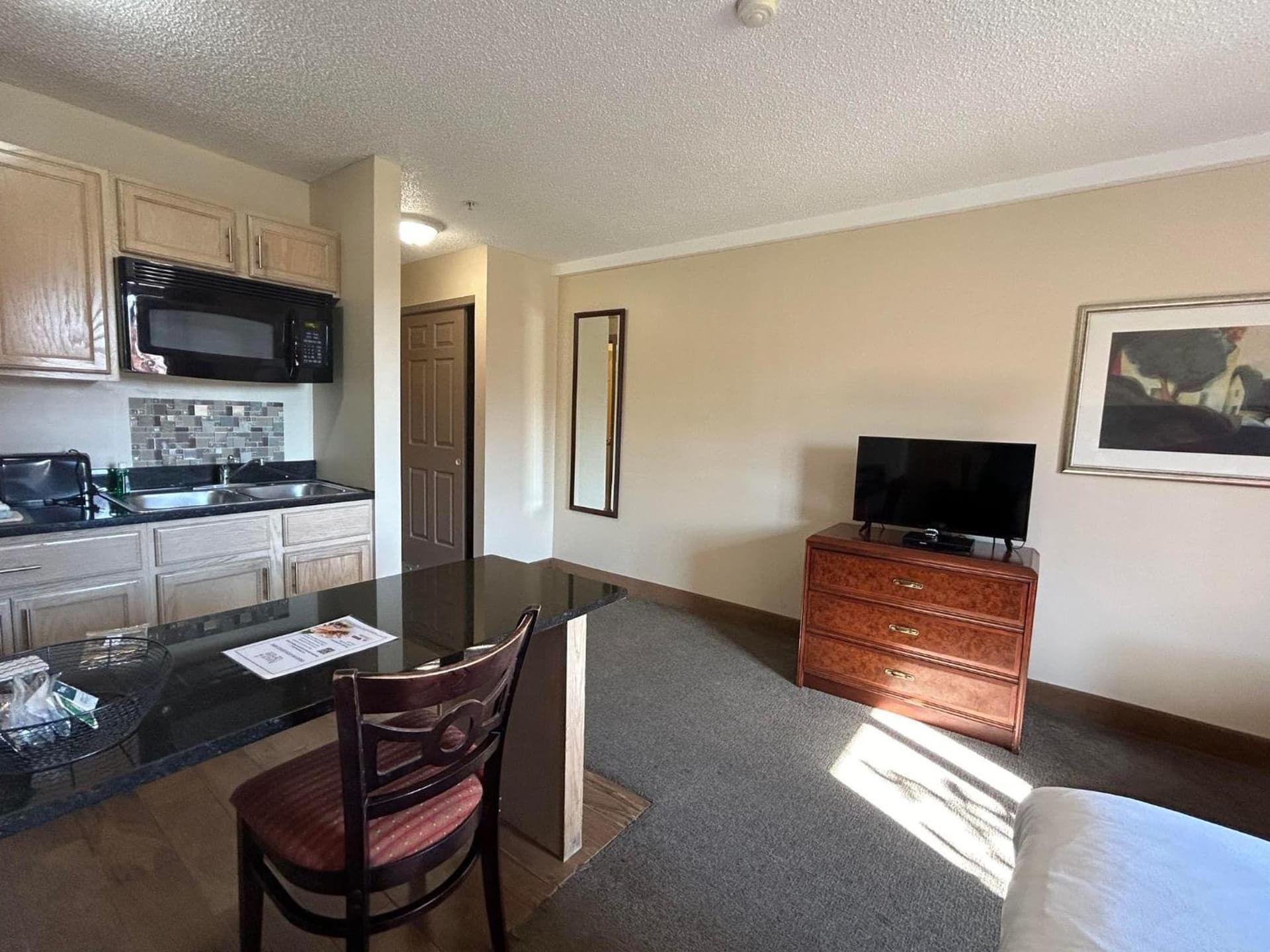 Ashley Quarters Hotel Airport-Cincinnati gallery photo in Florence, KY — image 32
