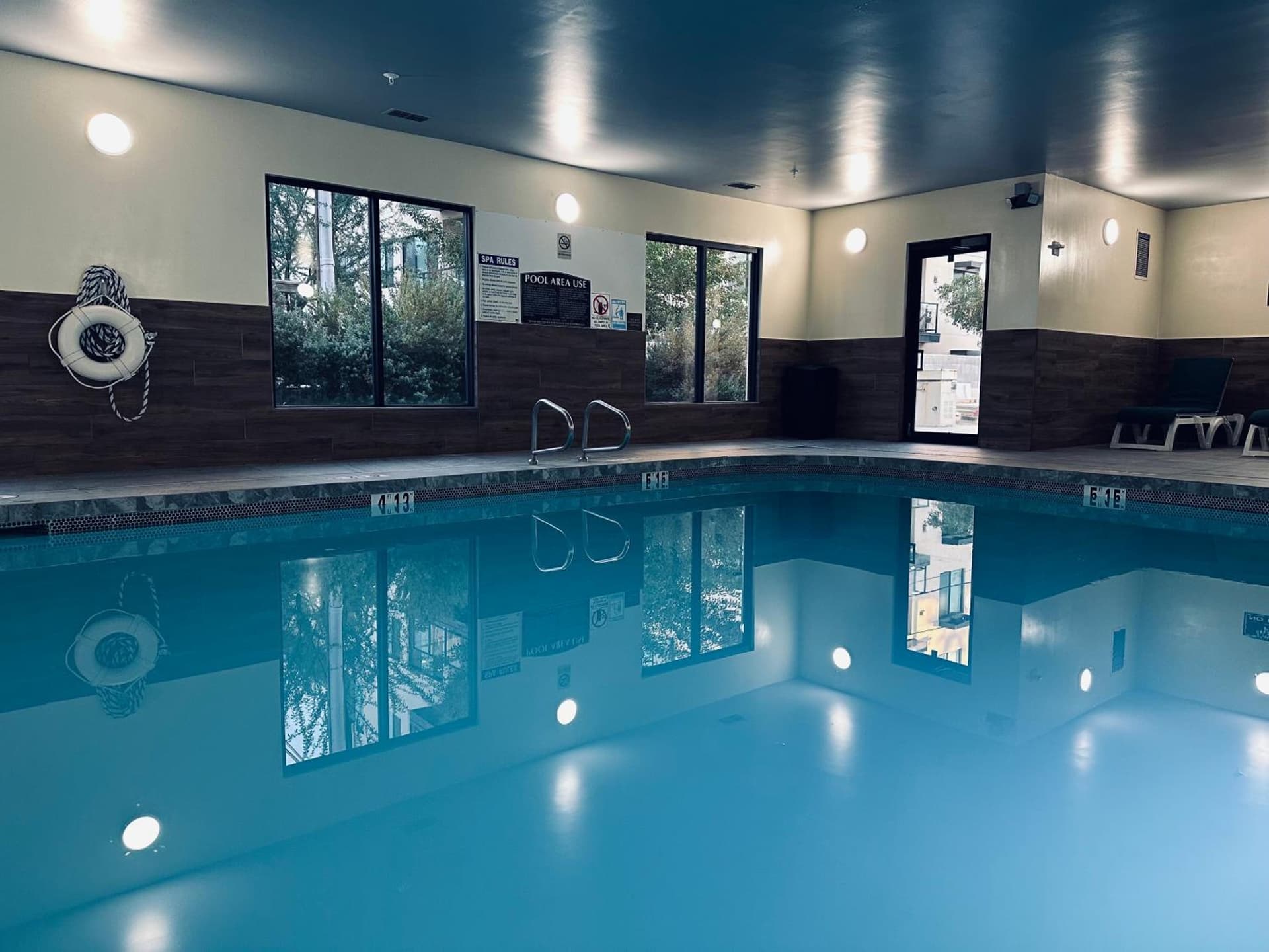 Fairfield Inn & Suites by Marriott Scottsdale Old Town gallery photo in Scottsdale, AZ — image 9
