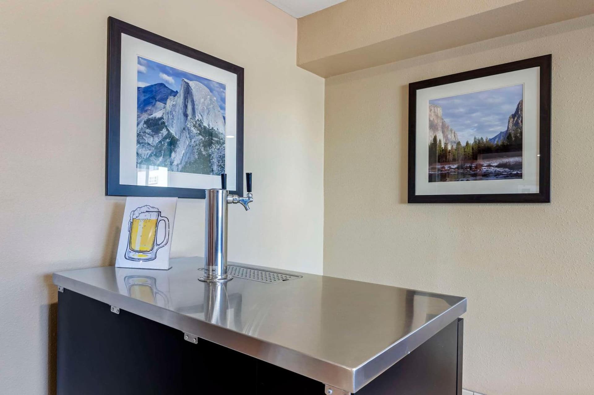 Comfort Inn & Suites Rocklin - Roseville gallery photo in Rocklin, CA — image 24