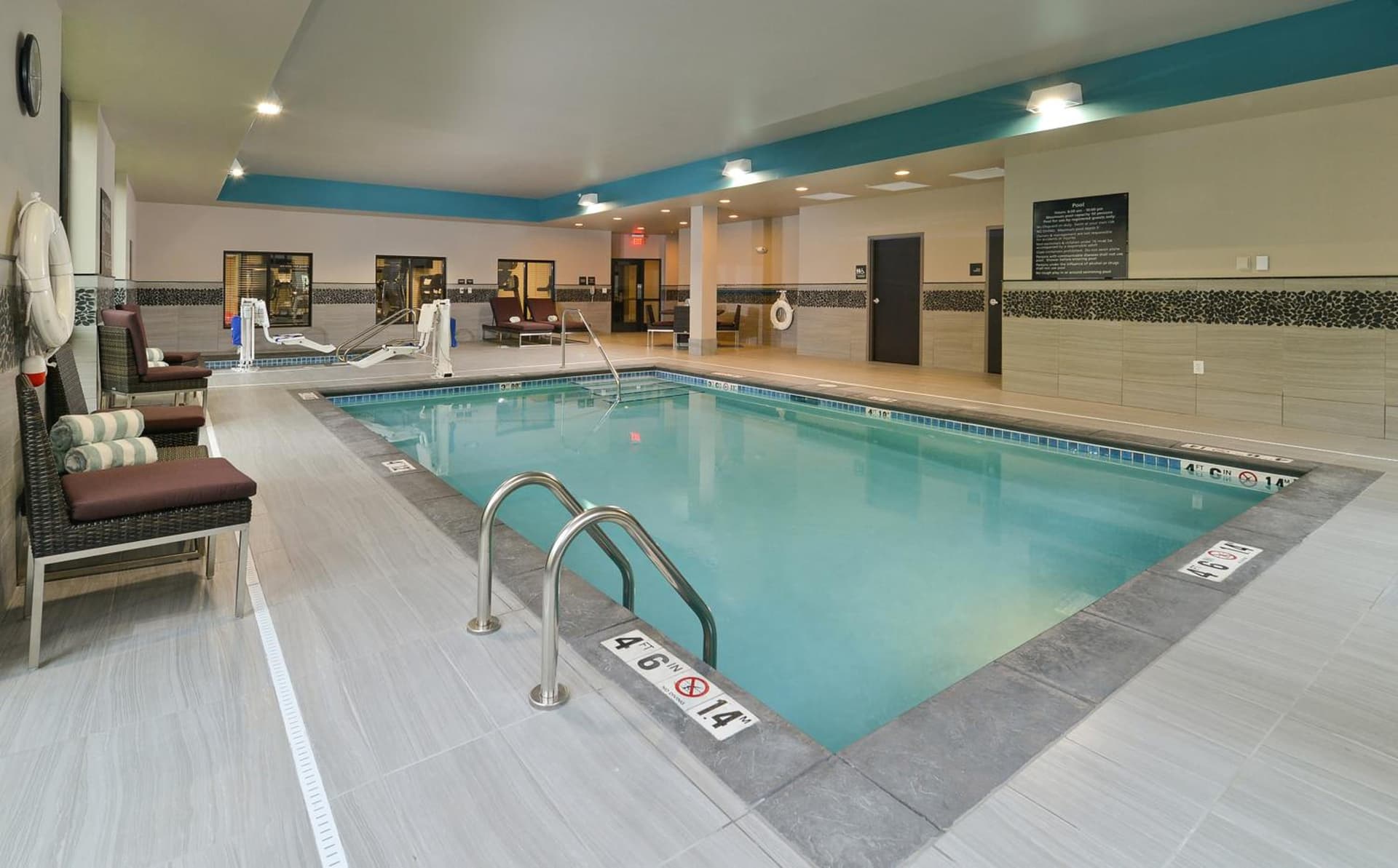 Hampton Inn & Suites Des Moines Downtown property views in Des Moines, IA — gallery photo 3