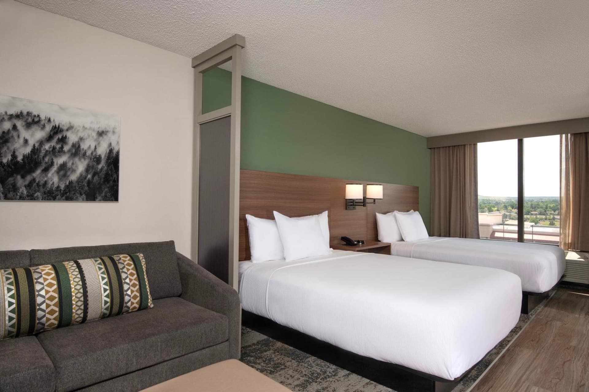 Hyatt Place Denver-South/Park Meadows interior in Lone Tree, CO — gallery photo 2