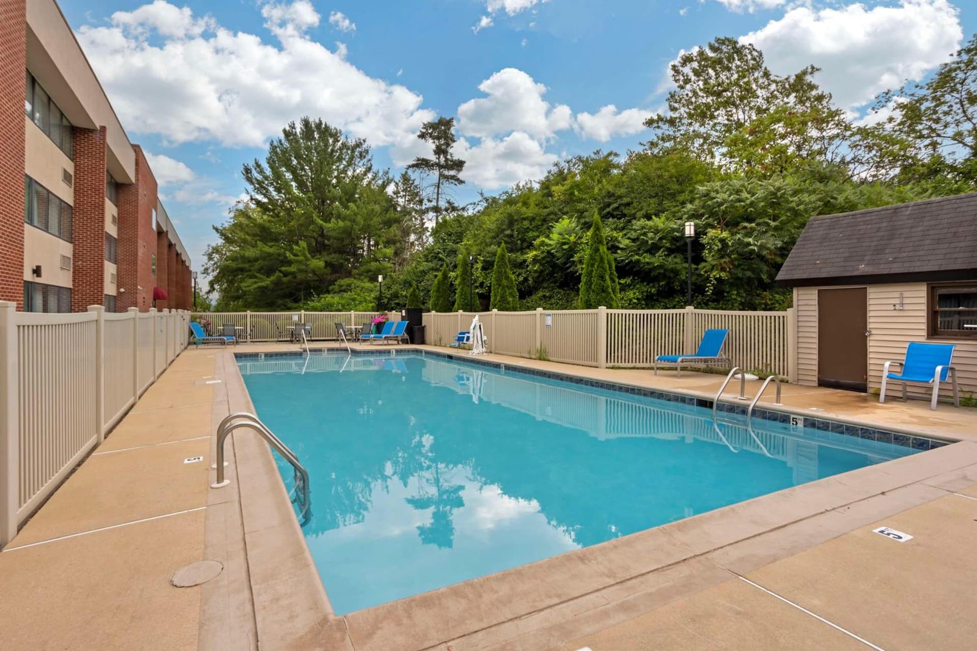 Best Western Plus Reading Inn & Suites gallery photo in Reading, PA — image 71
