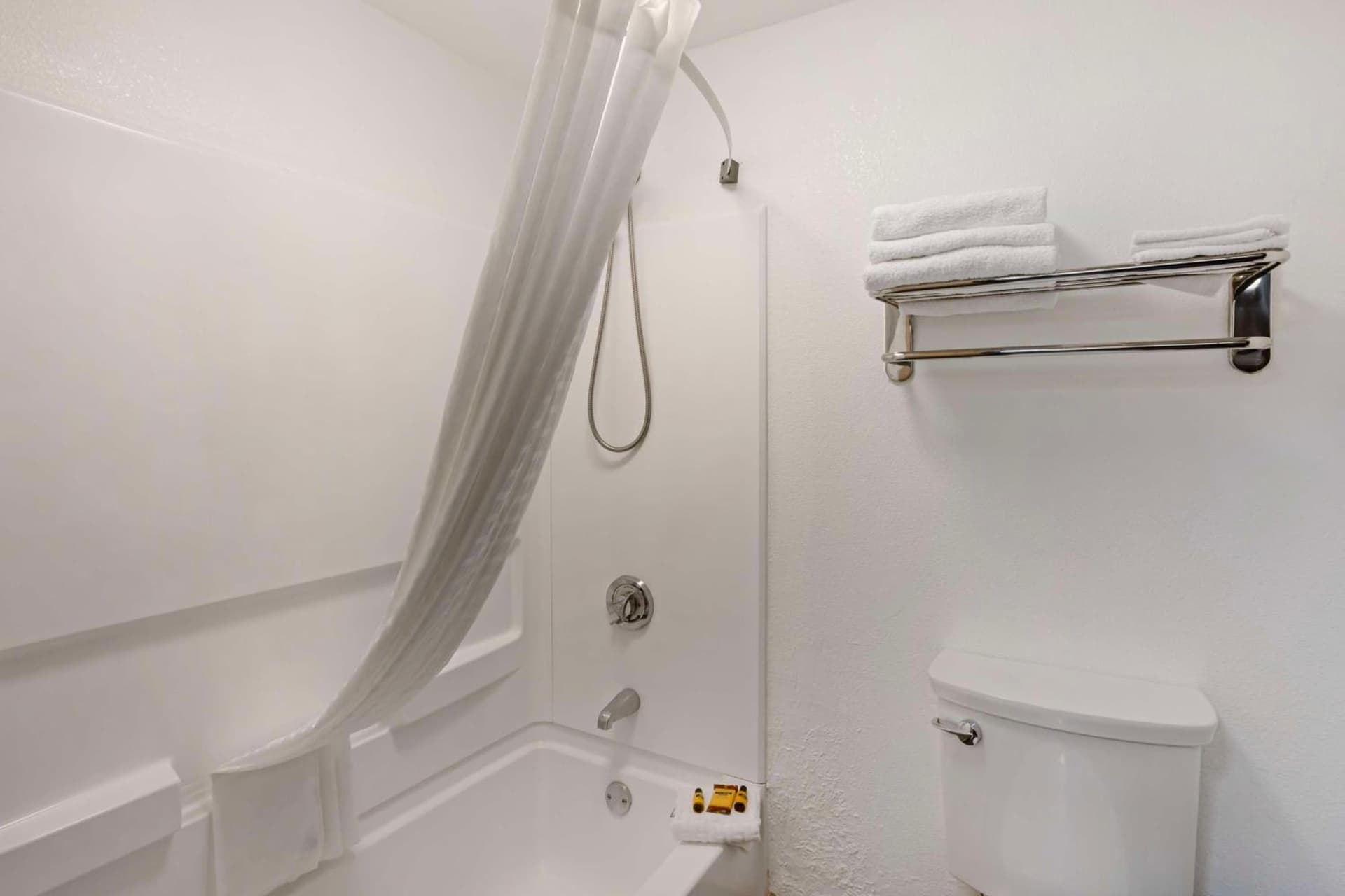 Best Western Plus Reading Inn & Suites gallery photo in Reading, PA — image 44