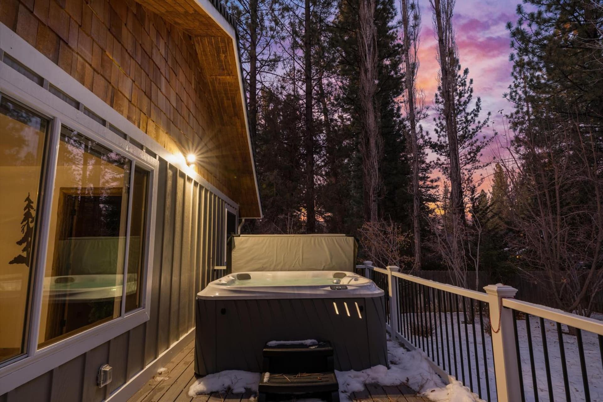 BRECKENRIDGE CHALET - Walk to Slopes, Close to Lake interior in Big Bear Lake, CA — gallery photo 2